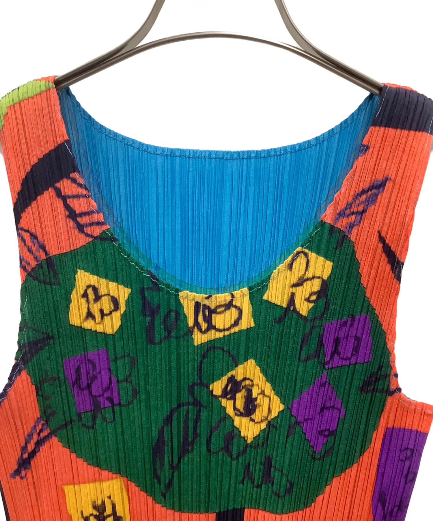 プリーツプリーズ イッセイミヤケ ノースリーブ マルチカラーサイズ3