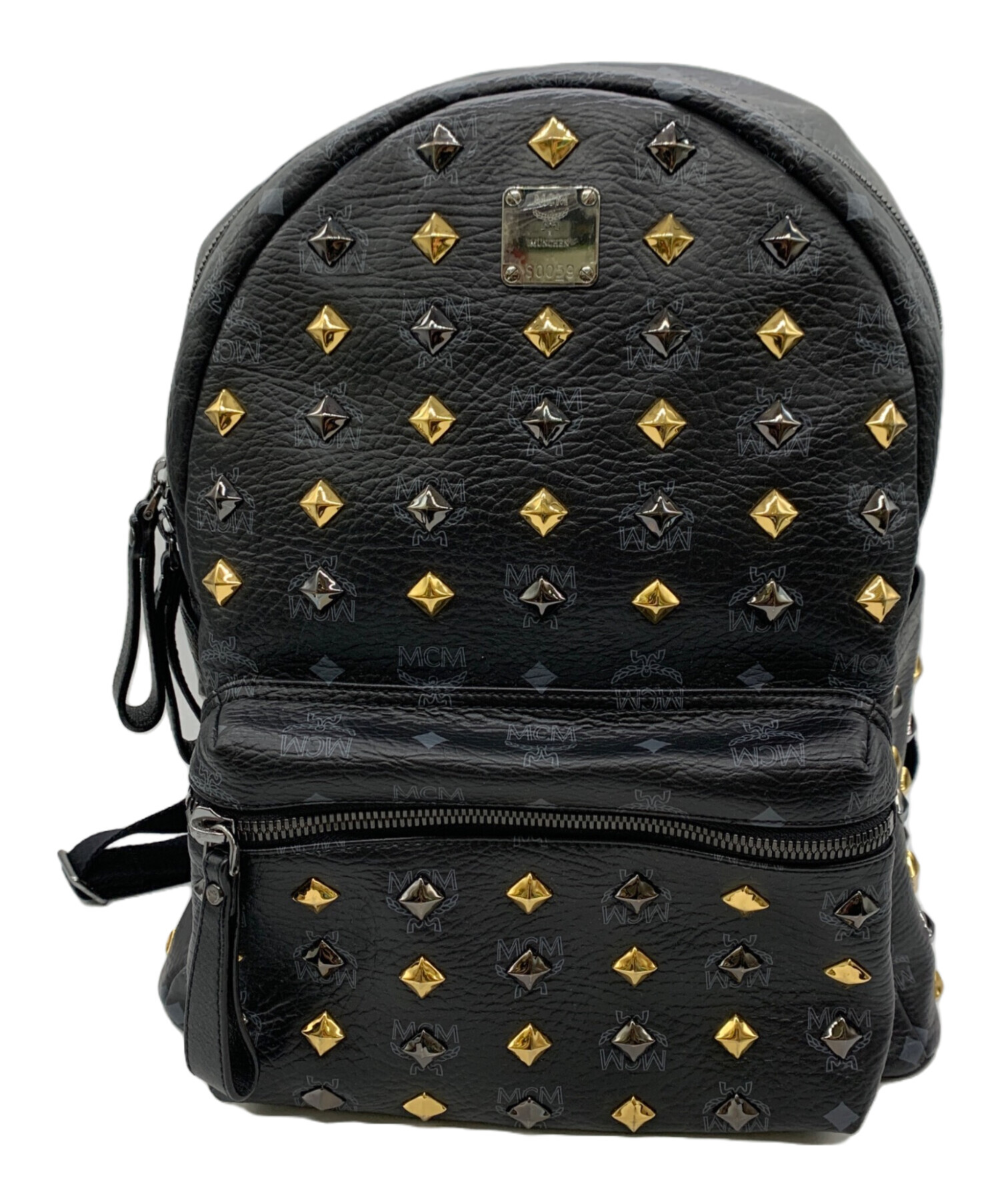 中古・古着通販】MCM (エムシーエム) スタッズリュック ブラック 