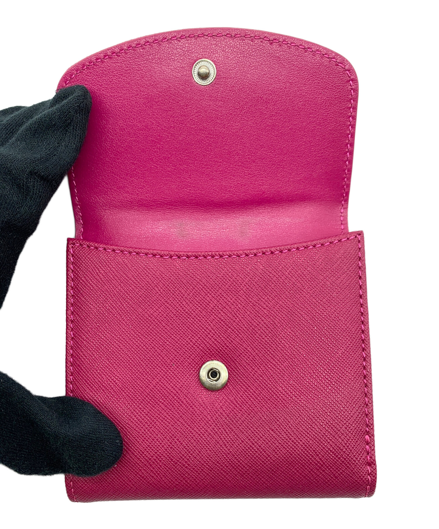 Vivienne Westwood EXECUTIVE 二つ折り財布 ピンク 中古 ヴィヴィアンウエストウッド Vivienne Westwood - Vivienne Westwood EXECUTIVE 二つ折り財布