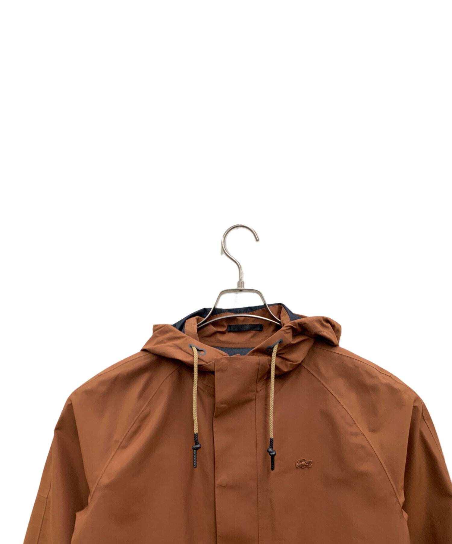 中古・古着通販】LACOSTE (ラコステ) マウンテンパーカー ブラウン