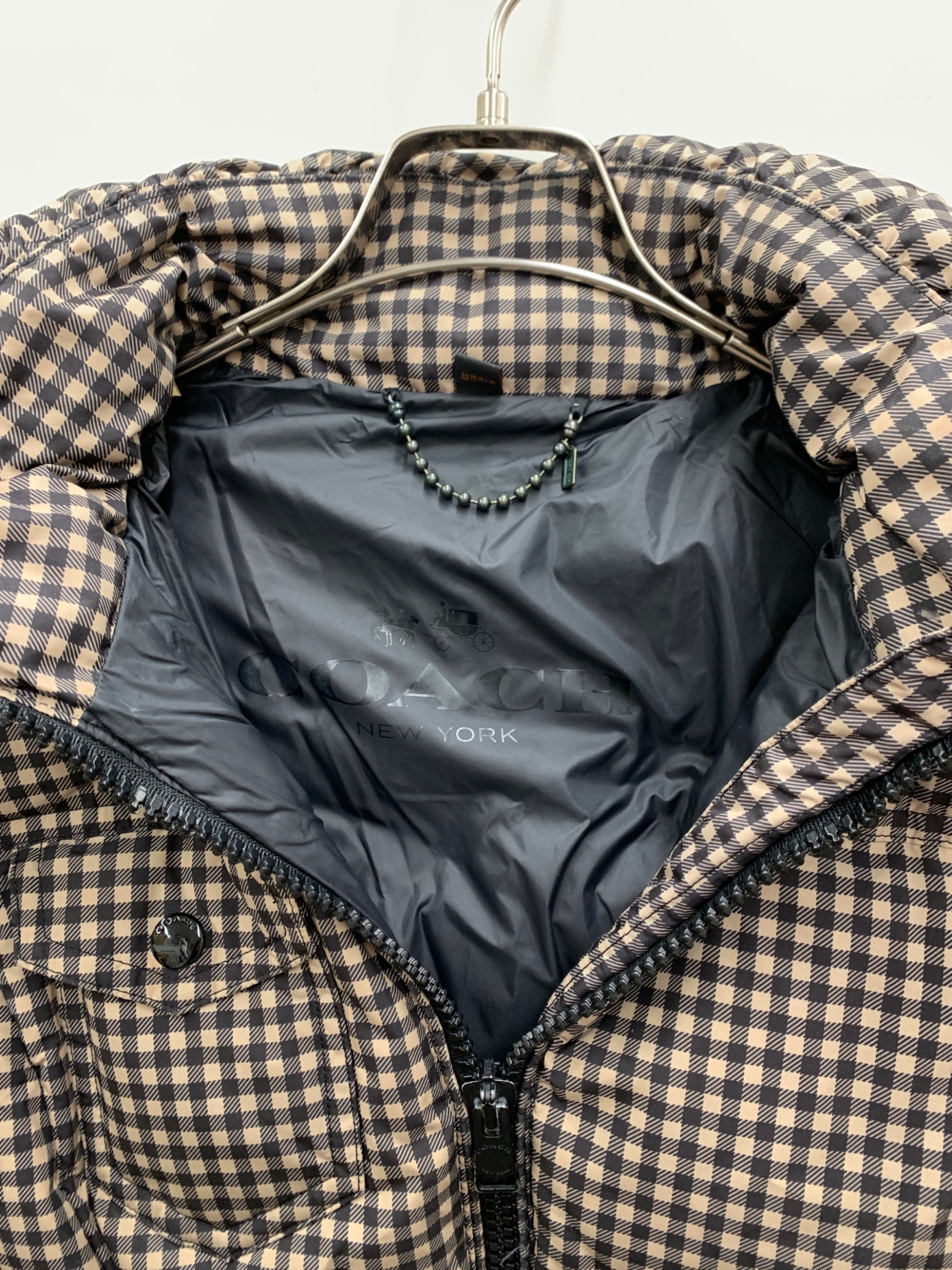 中古・古着通販】COACH (コーチ) フーデットダウンジャケット ブラウン 