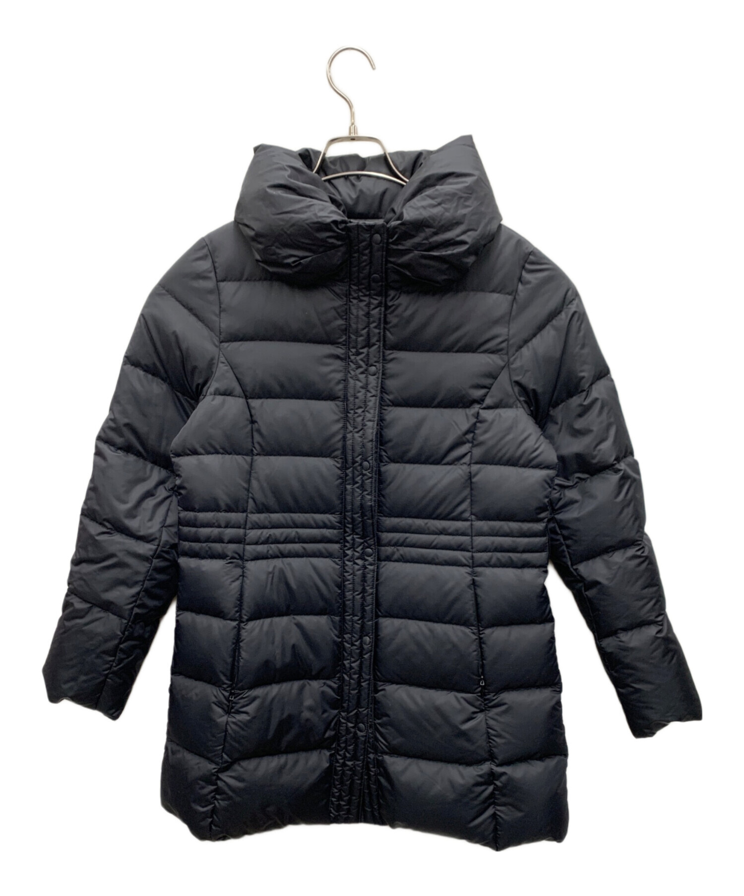 kasakiyukiさま　専用美品✨自由区 サテンタフタ ショート丈 セール】 【マガジン掲載】サテンタフタ ショート丈ダウンコート(検索