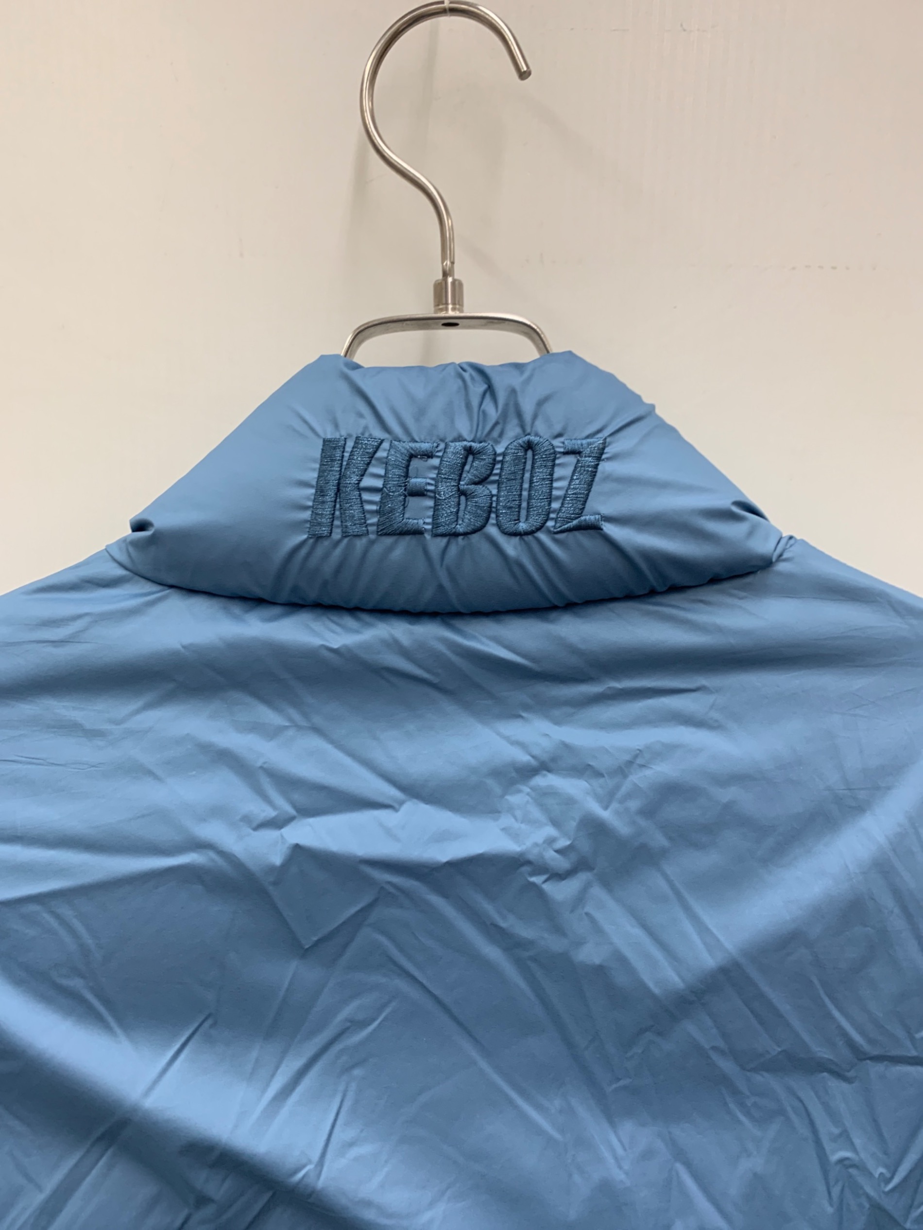 中古・古着通販】KEBOZ (ケボズ) ダウンジャケット ブルー サイズ:L 
