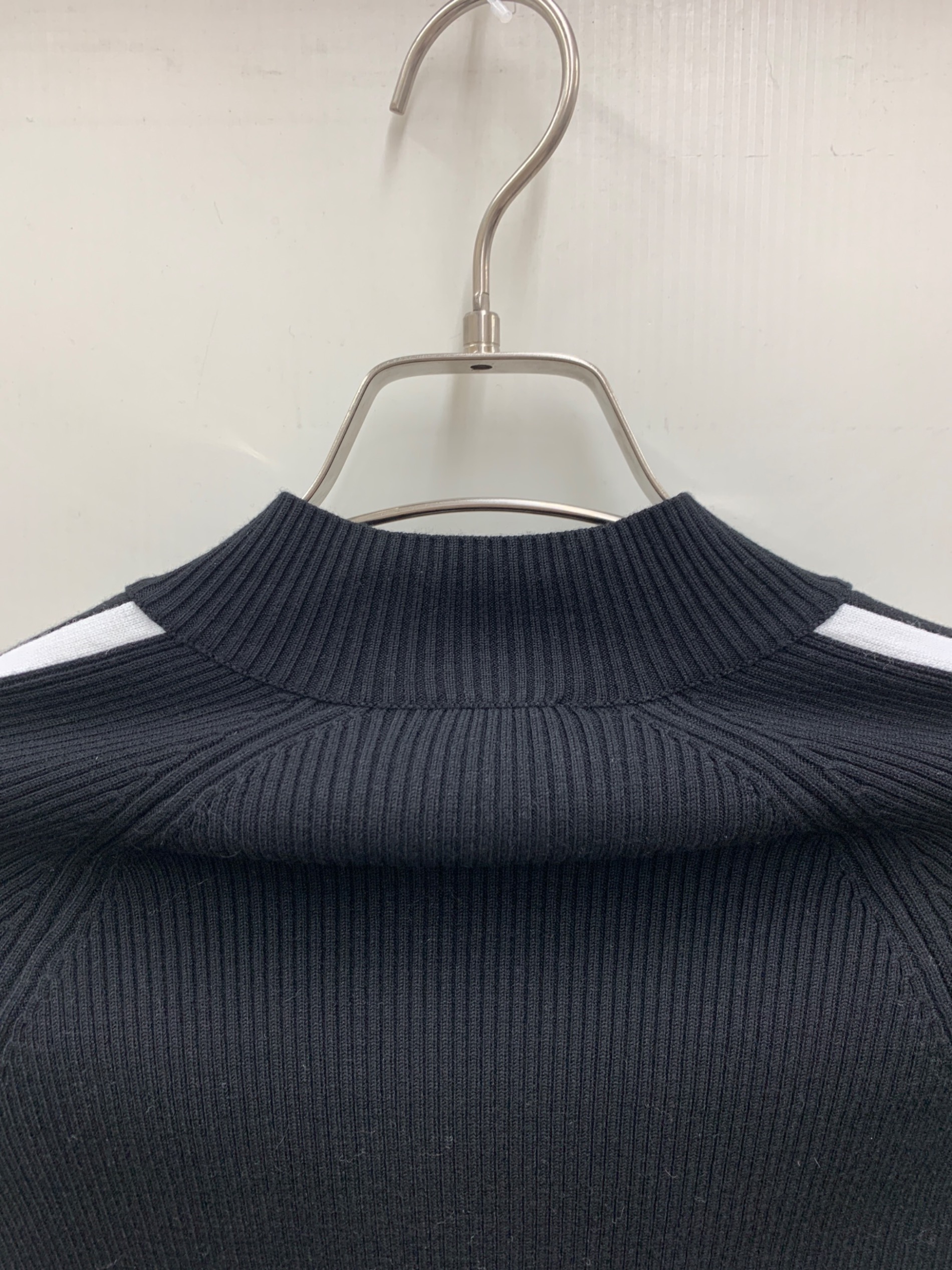 中古・古着通販】adidas (アディダス) スリーストライプス スリム