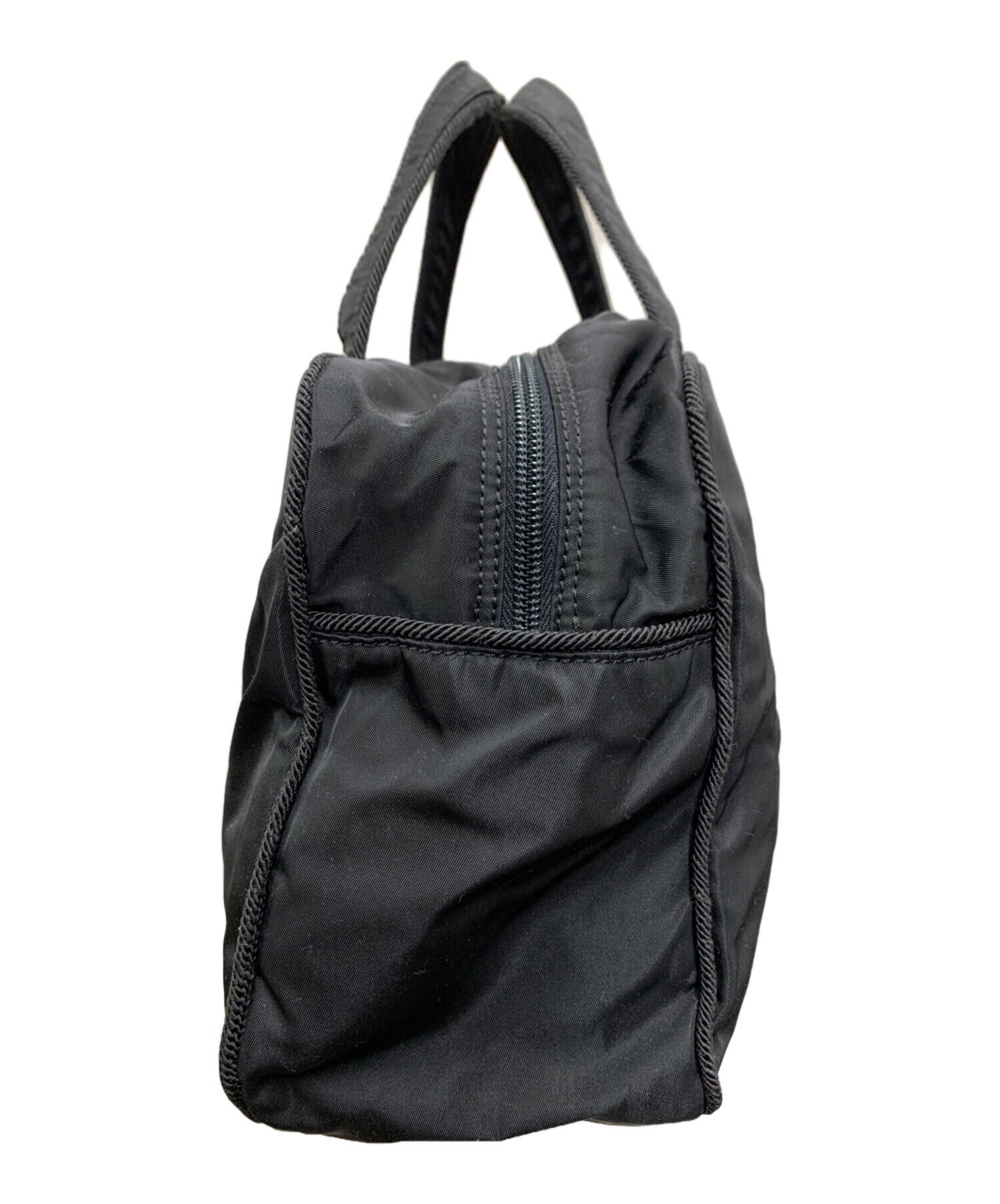 PRADA ブラックナイロンバッグ 中型 中古・古着通販】PRADA (プラダ) ナイロンバッグ ブラック｜ブランド