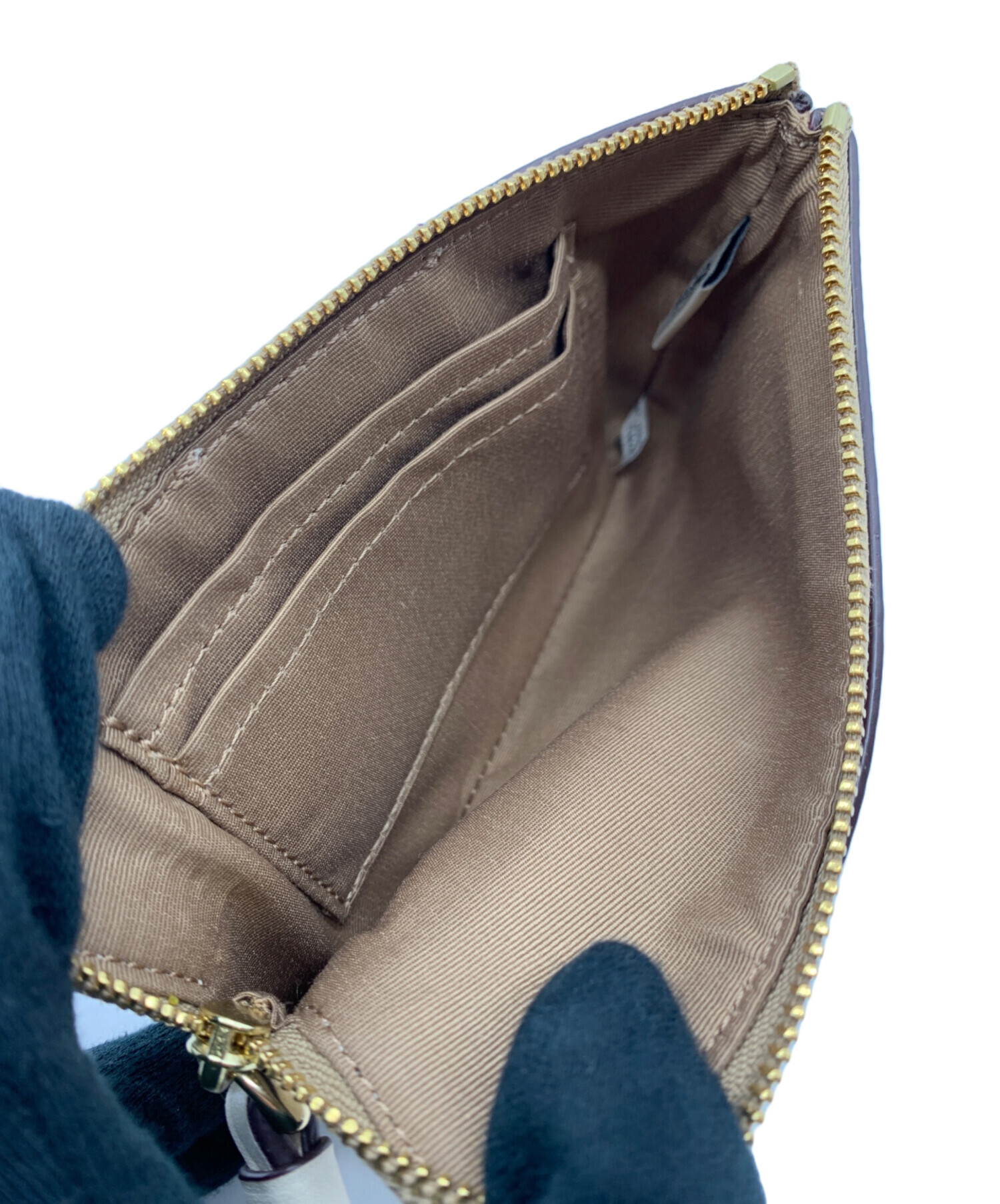 中古・古着通販】COACH (コーチ) ポーチ ベージュ｜ブランド・古着通販 