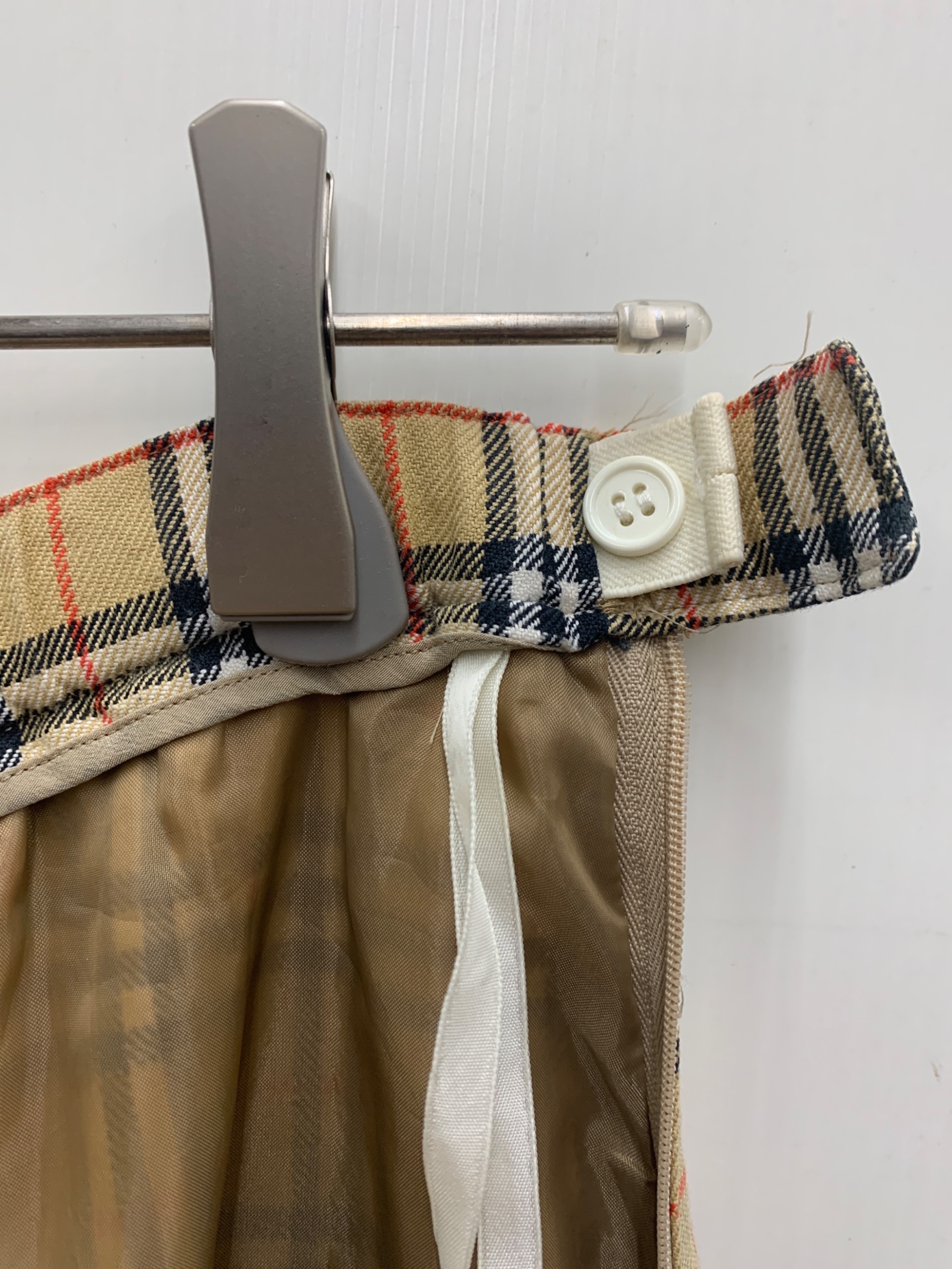 中古・古着通販】Burberrys (バーバリーズ) ノバチェックスカート 中古・古着通販】Burberrys (バーバリーズ) ノバチェックスカート