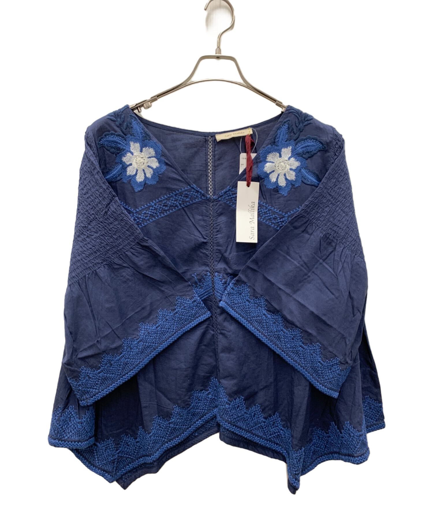 レディース 【新品/未使用】Sara mallika ノースリーブ シャーリング 