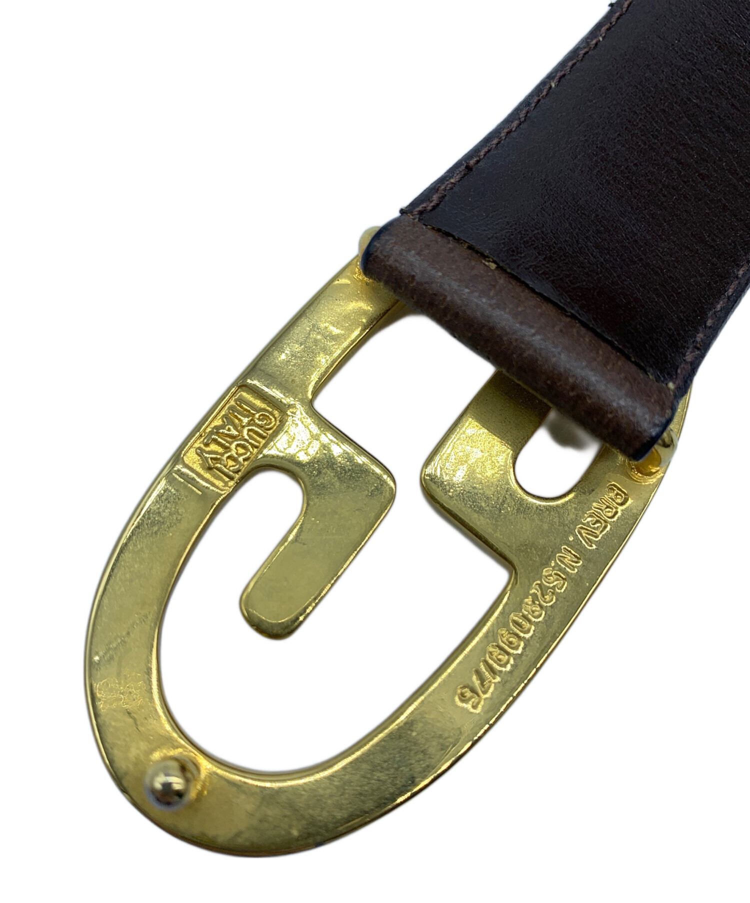 GUCCI ストラップ グッチ 】 【新品 筆記体ロゴ ブラウン｜ブランド レザーベルト (グッチ) 中古・古着通販】GUCCI ゴールド 廃盤 レザー スマホアクセサリー