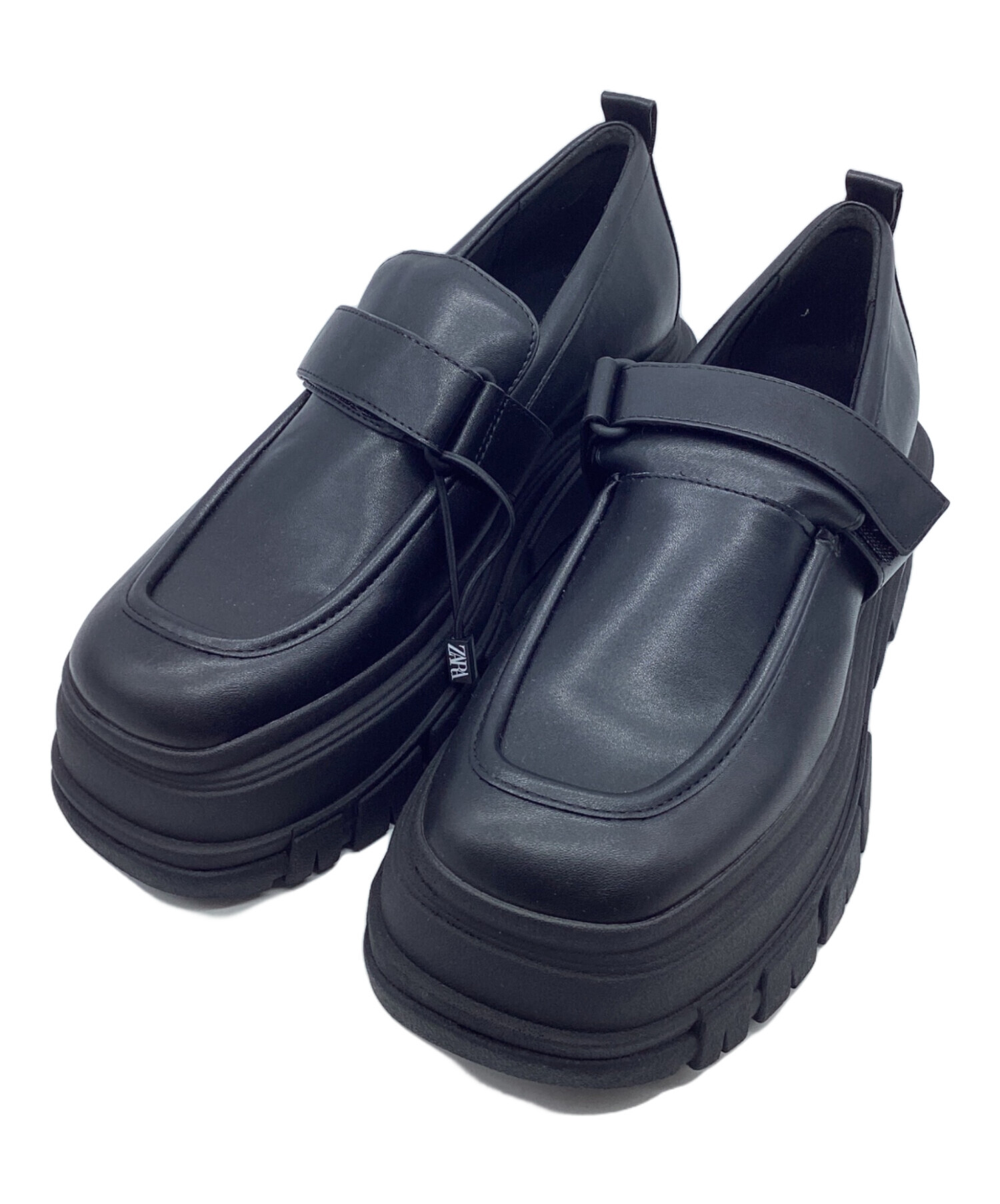 【新品未使用】CLARKS® × ZARA ローファー ブラック 41 中古・古着通販】ZARA (ザラ) 厚底ローファー ブラック サイズ:41