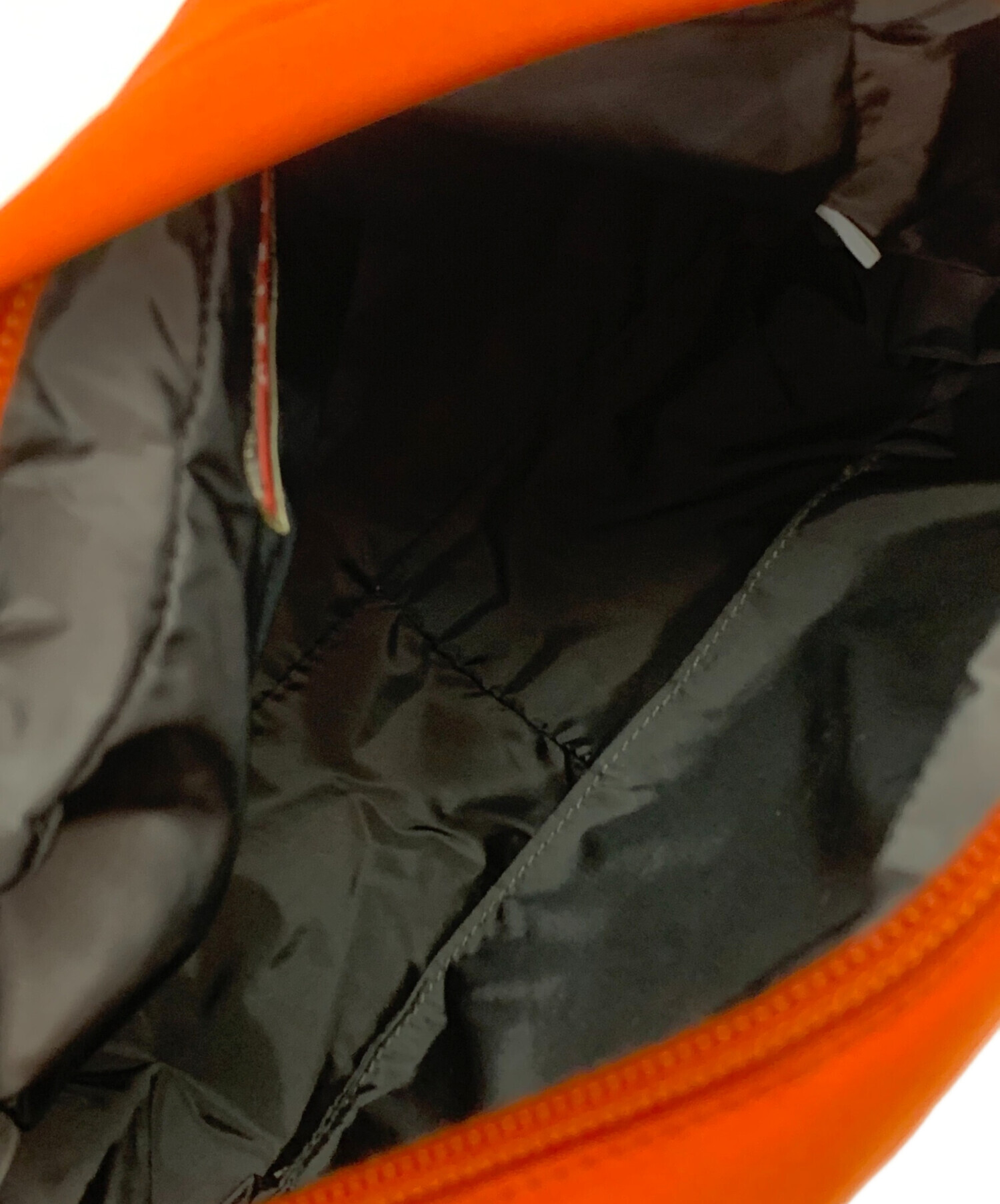 PRADA オレンジナイロン ミニポーチ プラダ ミニポーチ 1N0339 オレンジ ナイロン 中古 ミニポーチ