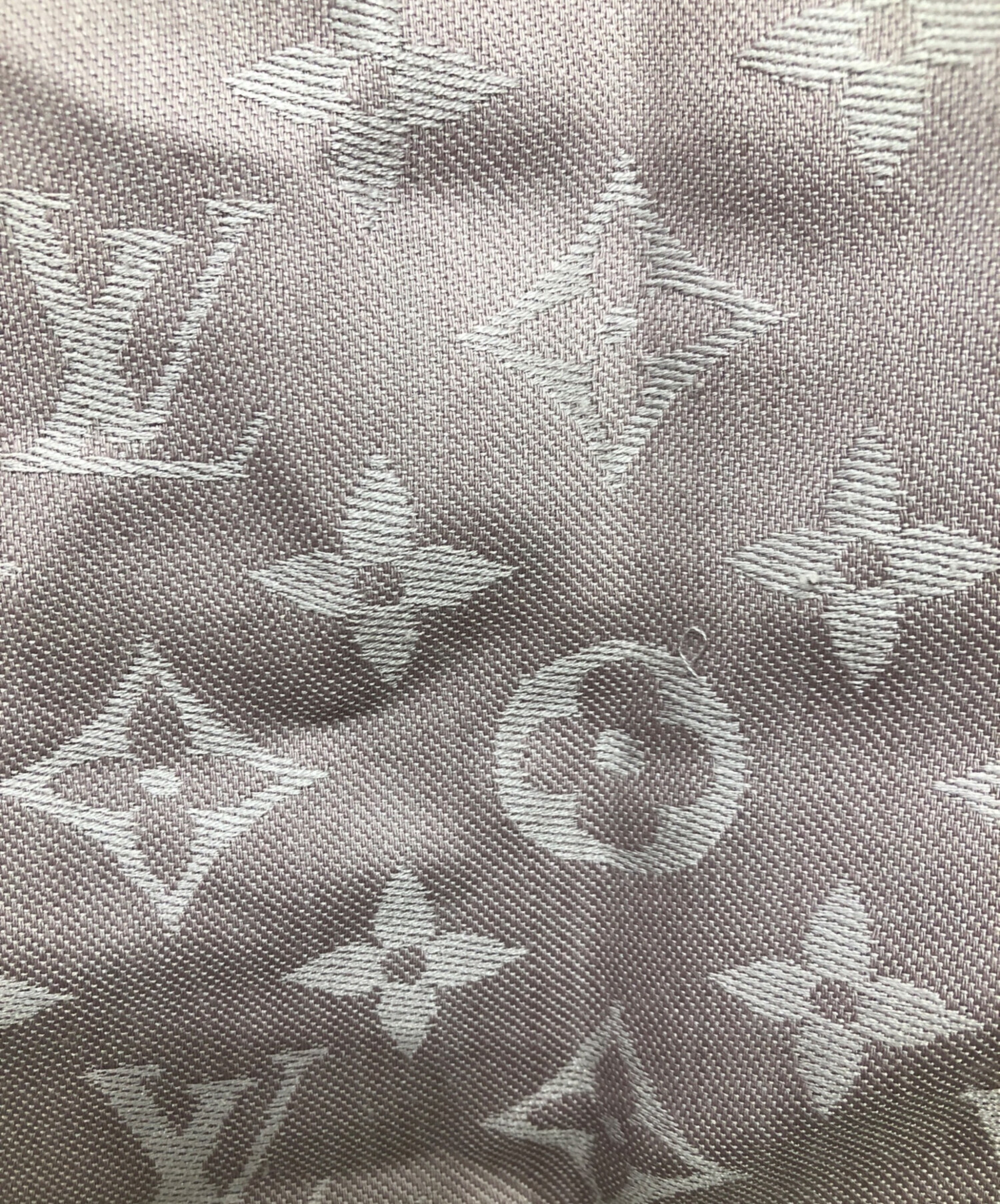 LOUIS VUITTON ルイヴィトン　グレー シルク ストール　モノグラム 中古・古着通販】LOUIS VUITTON (ルイ ヴィトン) モノグラム アントラ