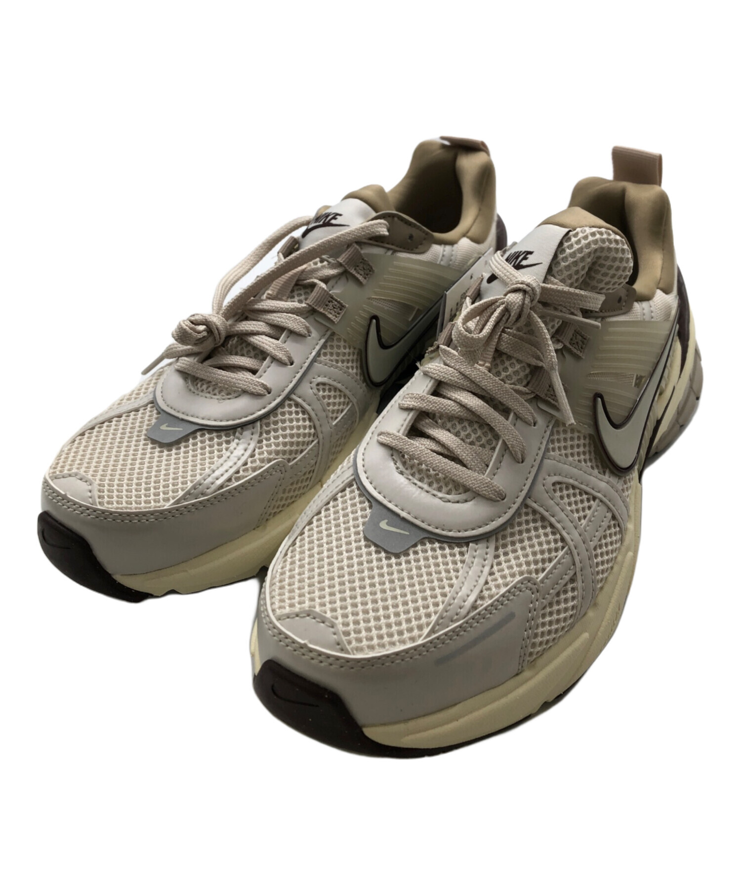 中古・古着通販】NIKE (ナイキ) W V2K RUN LT ベージュ サイズ:28 