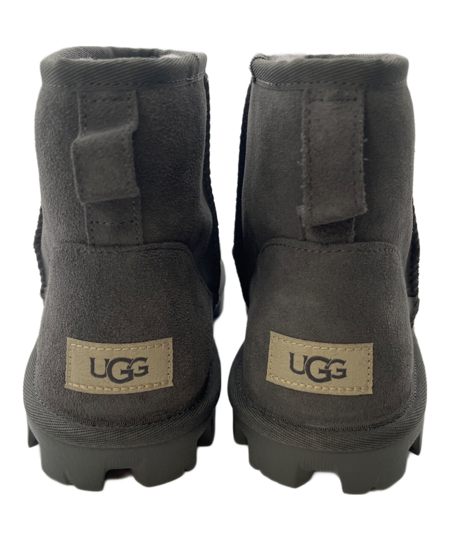 中古・古着通販】UGG (アグ) ESSENTIAL MINI MOUTON BOOTS 中古・古着通販】UGG (アグ) ESSENTIAL MINI MOUTON BOOTS
