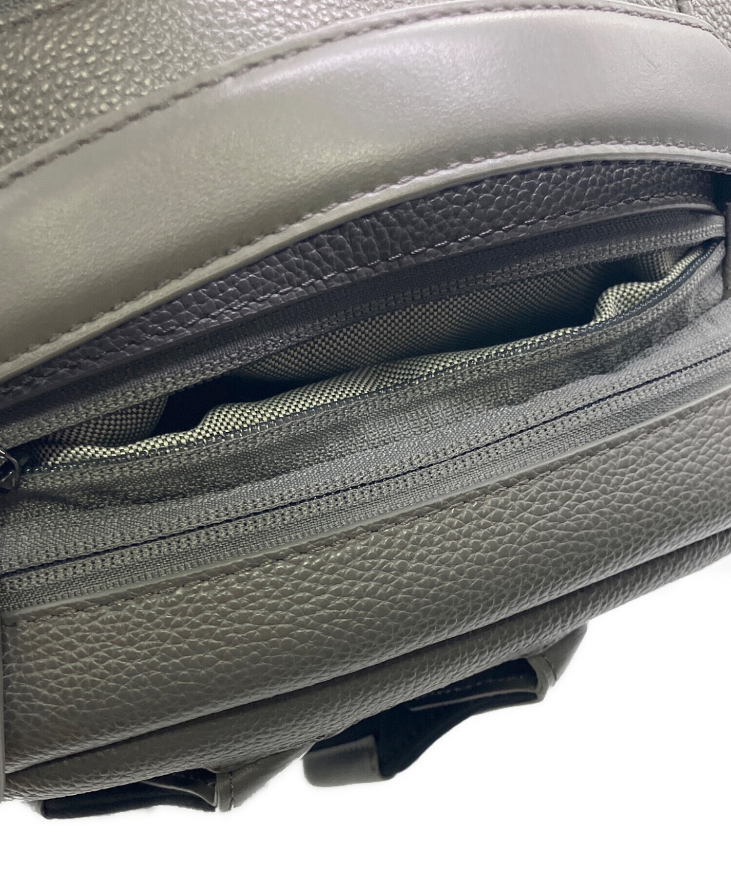 中古・古着通販】COLE HAAN (コールハーン) トライボロバックパック