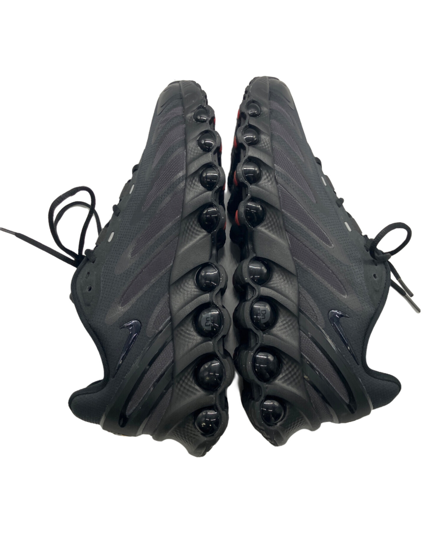 ナイキエアマックスDN8 トリプルブラック　28.5センチ2回のみ使用　美中古品 ナイキエアマックスDN8 トリプルブラック 28.5センチ2回のみ使用 美