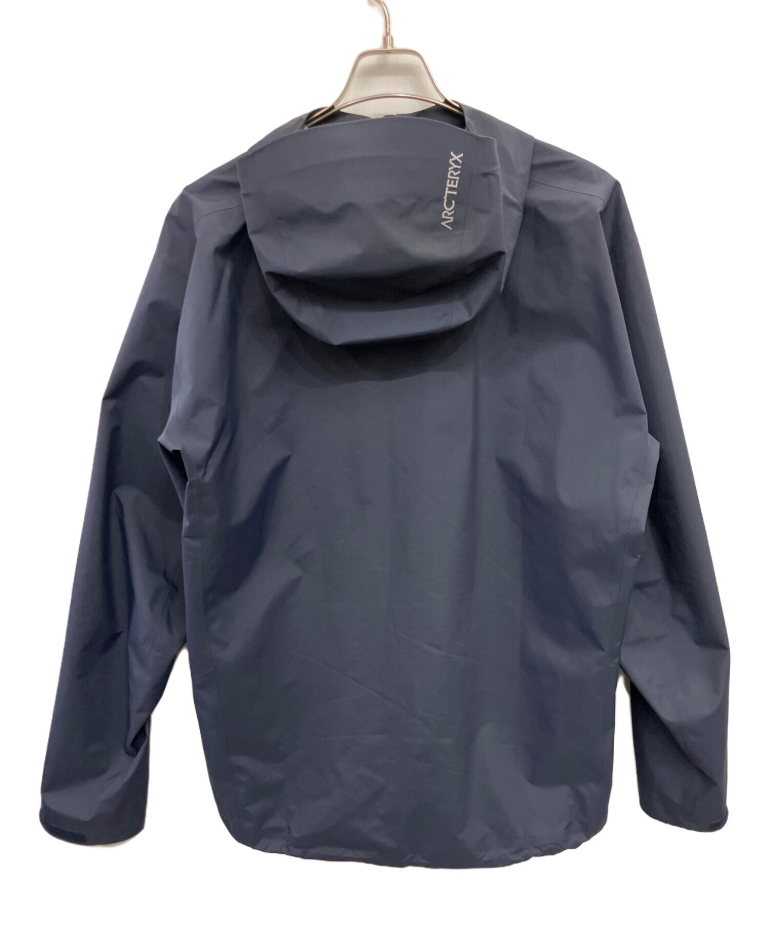 ARC'TERYX ネイビーフルジップジャケット 中古・古着通販】ARC'TERYX (アークテリクス) ベータジャケット