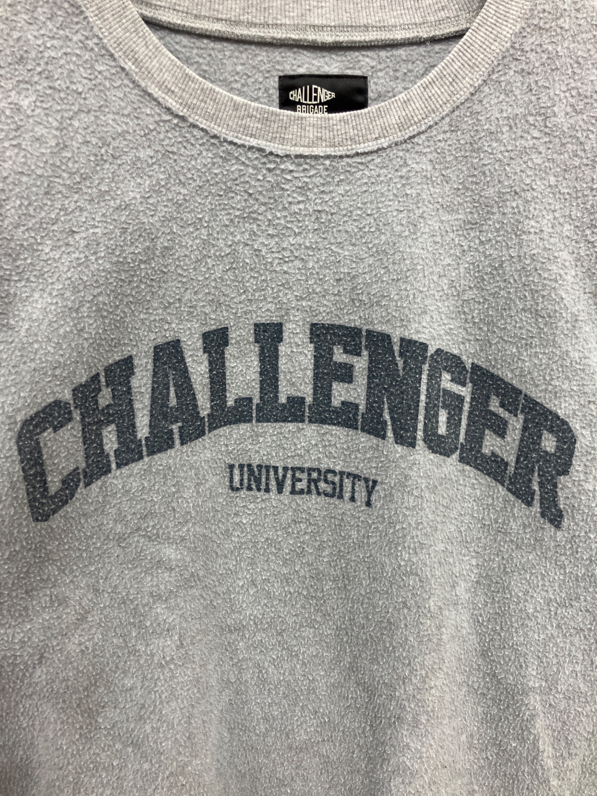 中古・古着通販】CHALLENGER (チャレンジャー) スウェット グレー 中古・古着通販】CHALLENGER (チャレンジャー) スウェット グレー