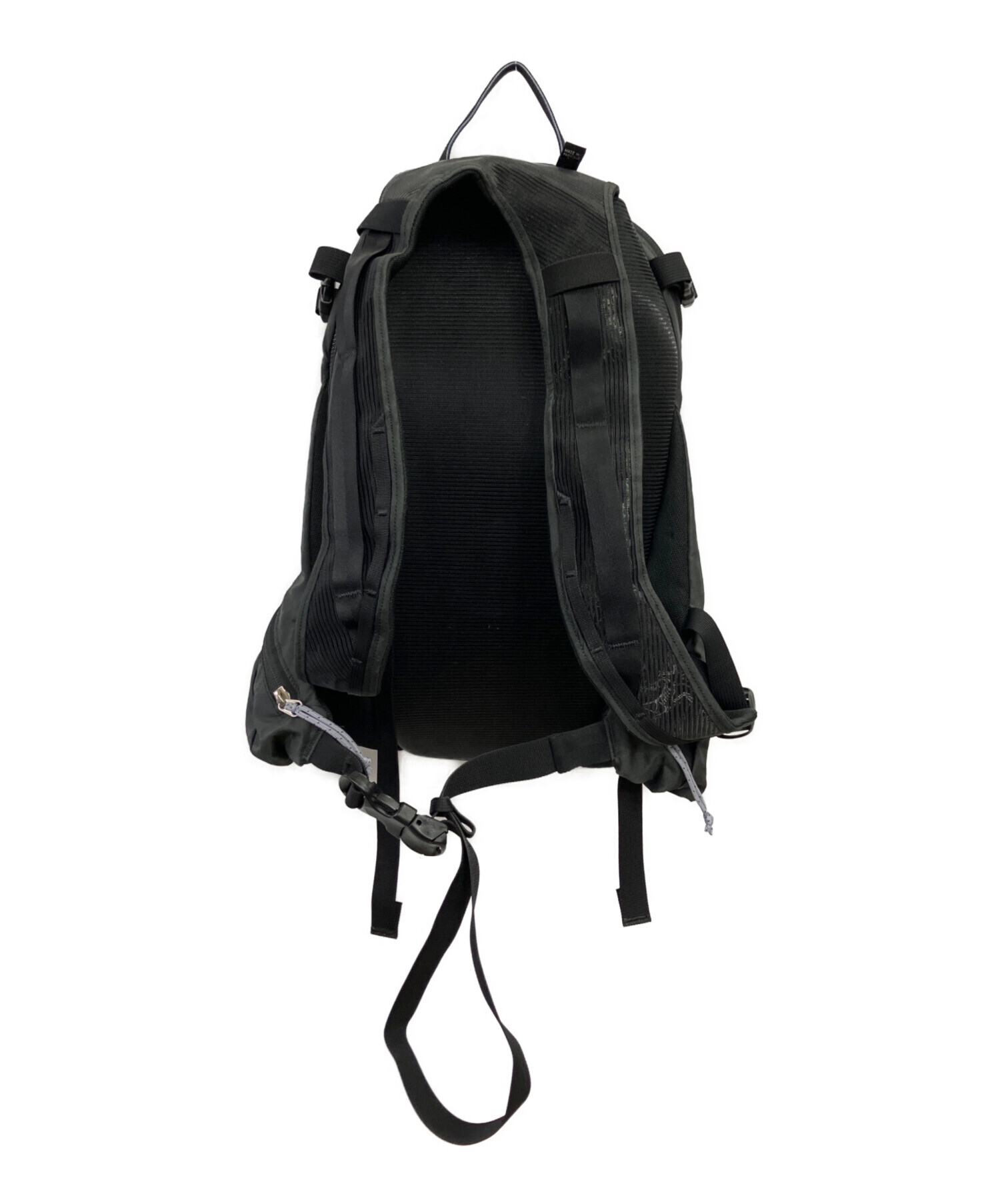 ARC'TERYX アークテリクス バックパック・リュック - 黒 【古着】【中古】 中古・古着通販】ARC'TERYX (アークテリクス) リュック ブラック