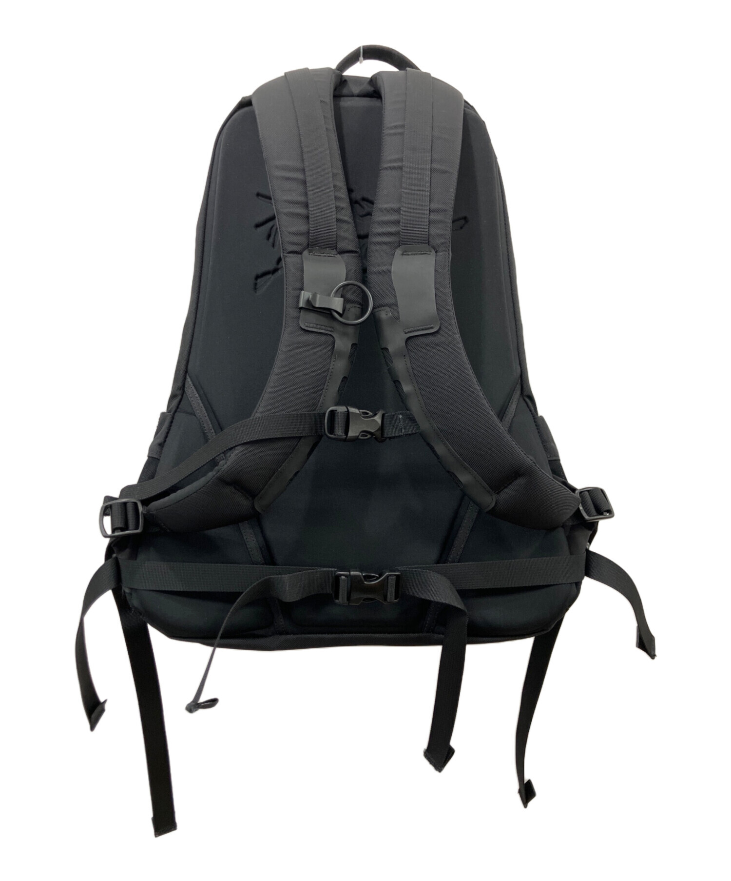 ARC'TERYX 旧モデル ブラック バックパック リュックサック 中古・古着通販】ARC'TERYX (アークテリクス) リュック ブラック