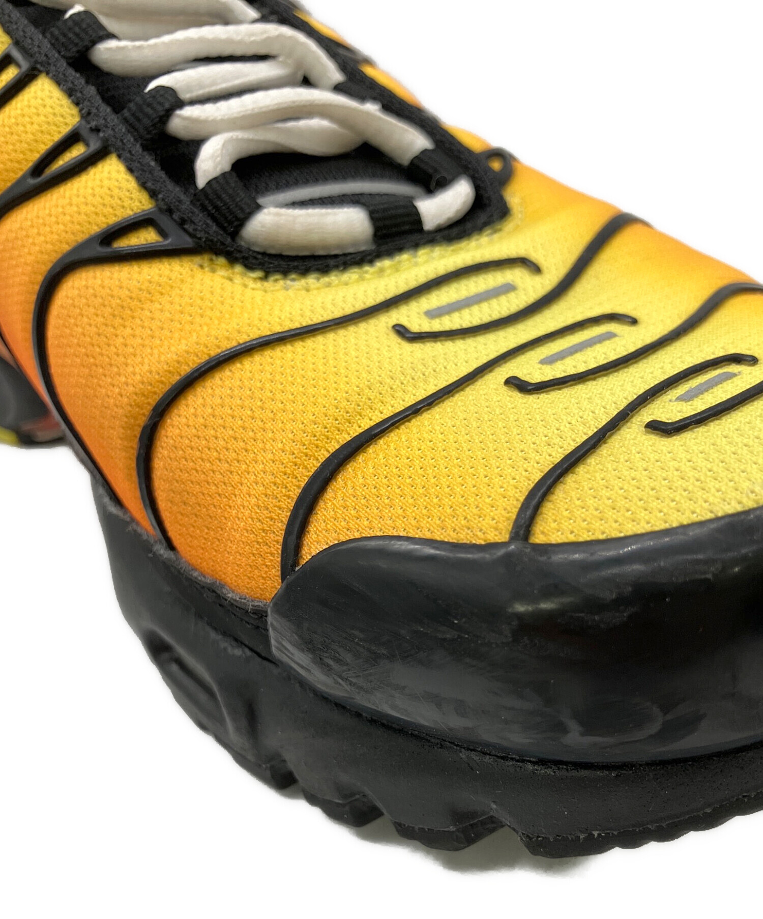 中古・古着通販】NIKE (ナイキ) ローカットスニーカー オレンジ