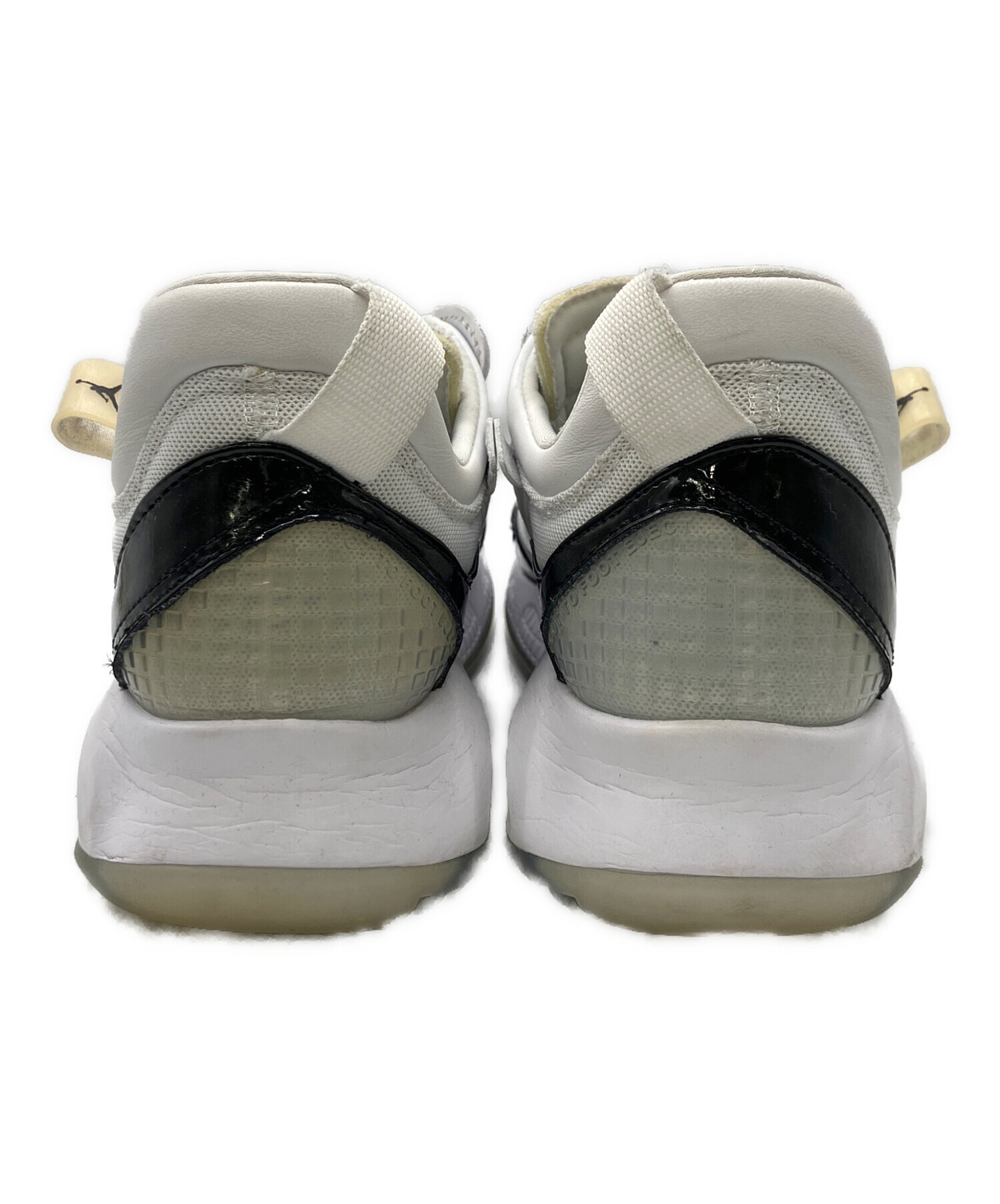 中古・古着通販】NIKE (ナイキ) スニーカー グレー サイズ:27.5cm