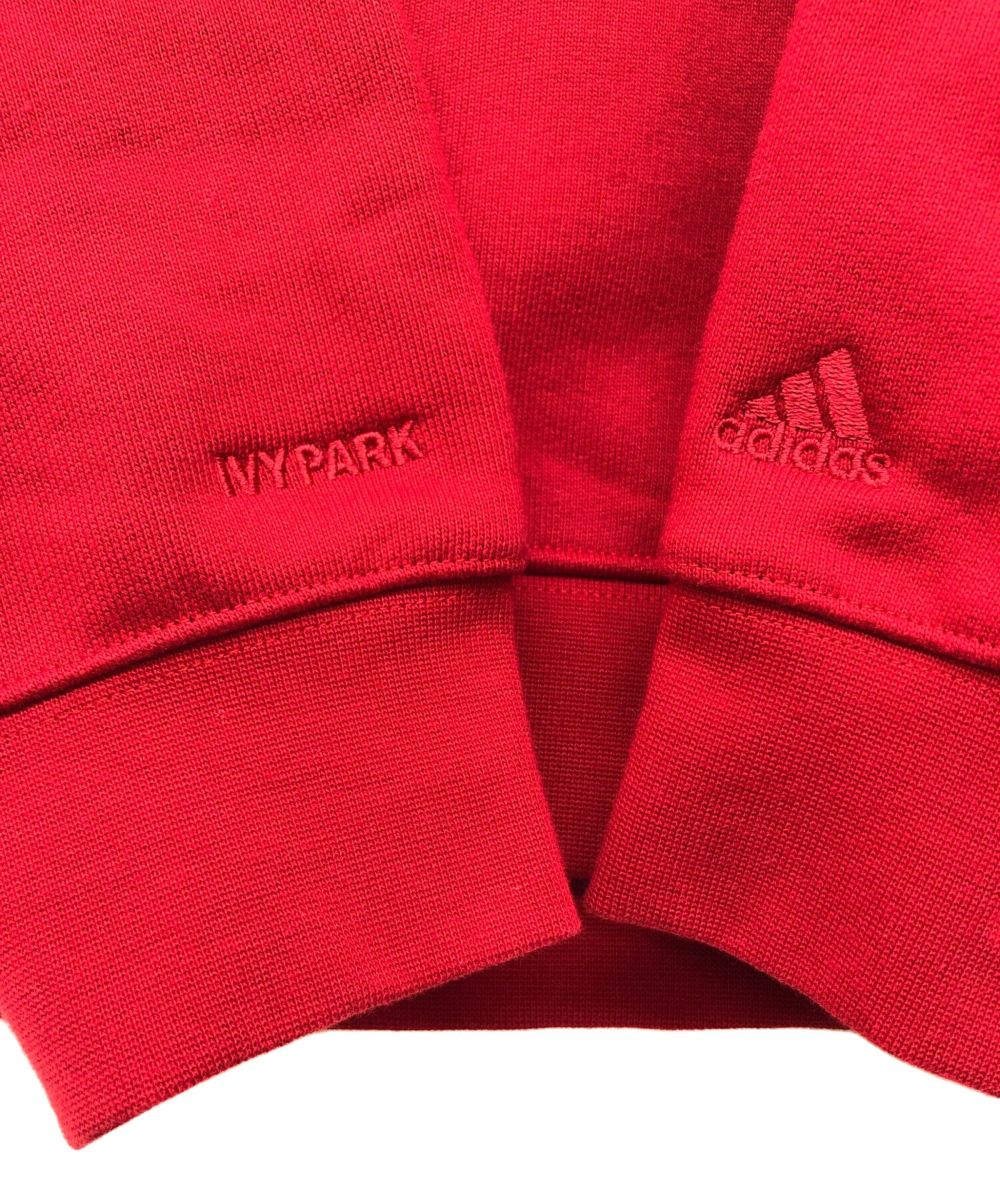 値下げ　新品！アディダス アイビーパーク フーディー パーカー  長袖 XS 赤 中古・古着通販】adidas (アディダス) Ivy Park (アイヴィーパーク