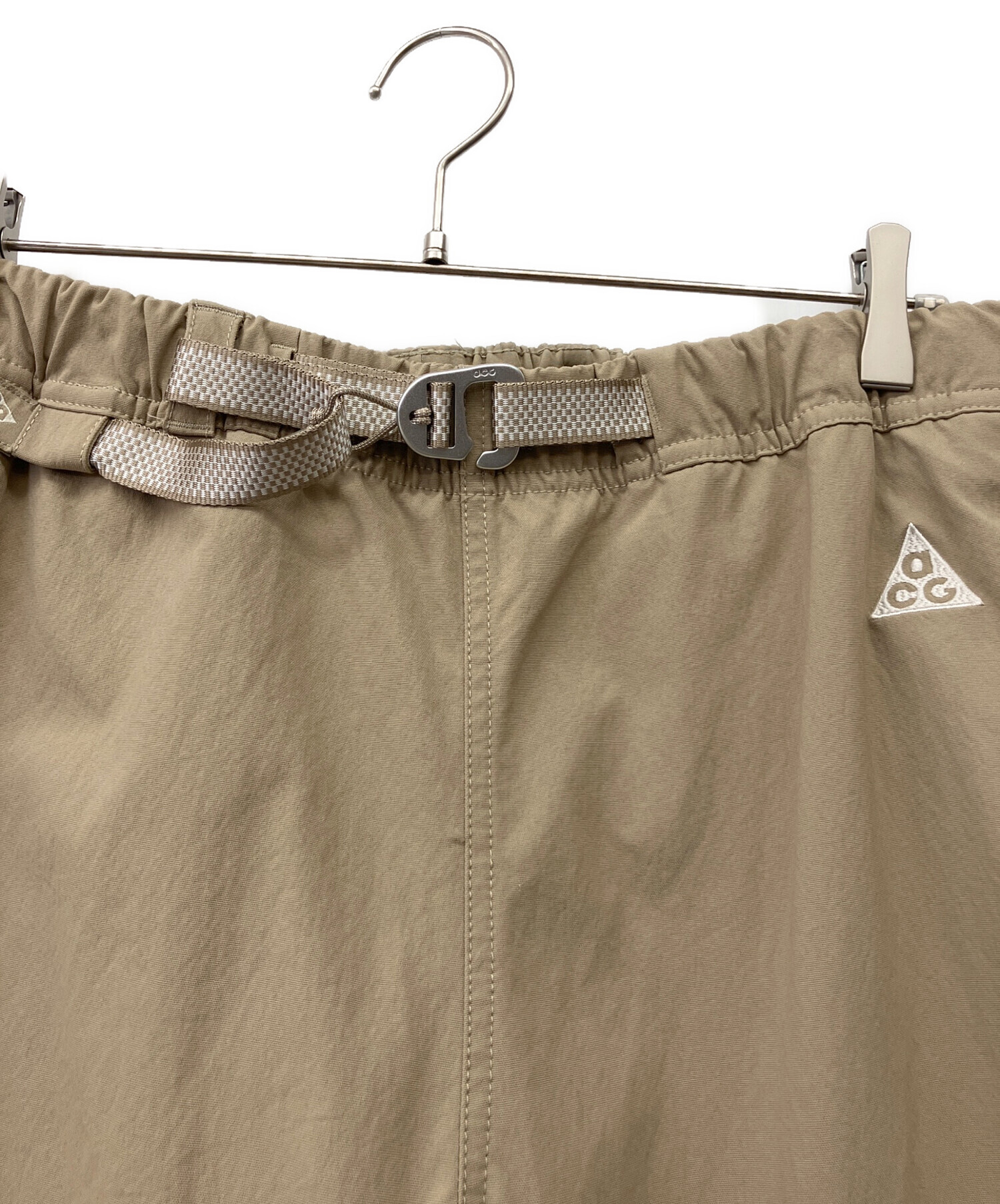 Nike ACG スノーボードパンツ ベージュ 中古・古着通販】NIKE ACG (ナイキエーシージー) クライミングパンツ