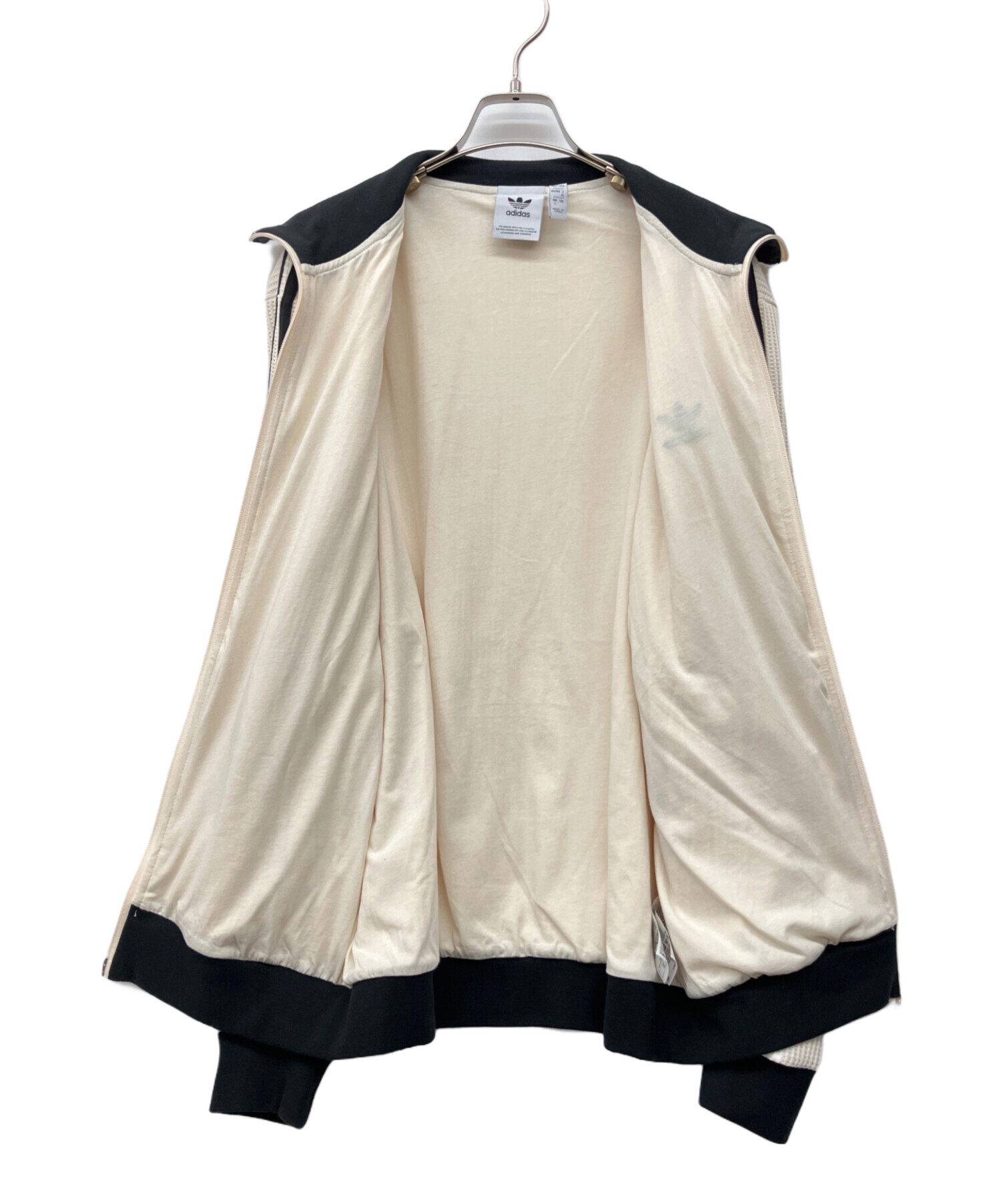 中古・古着通販】adidas (アディダス) トラックジャケット アイボリー