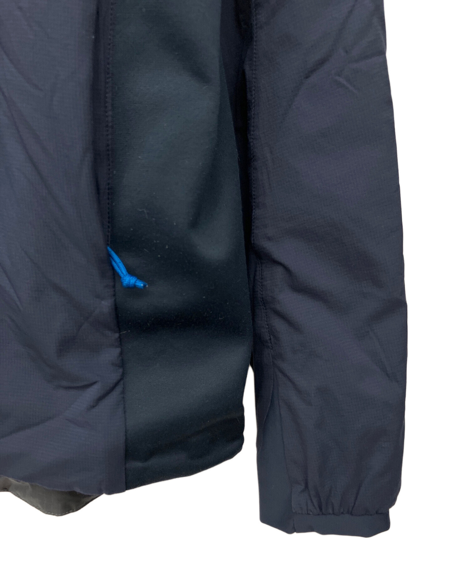 中古・古着通販】ARC'TERYX (アークテリクス) ATOM LT HOODY ネイビー