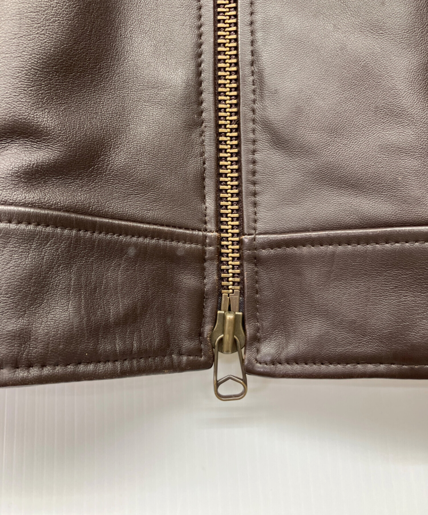 中古・古着通販】AVIREX (アヴィレックス) レザージャケット ブラウン