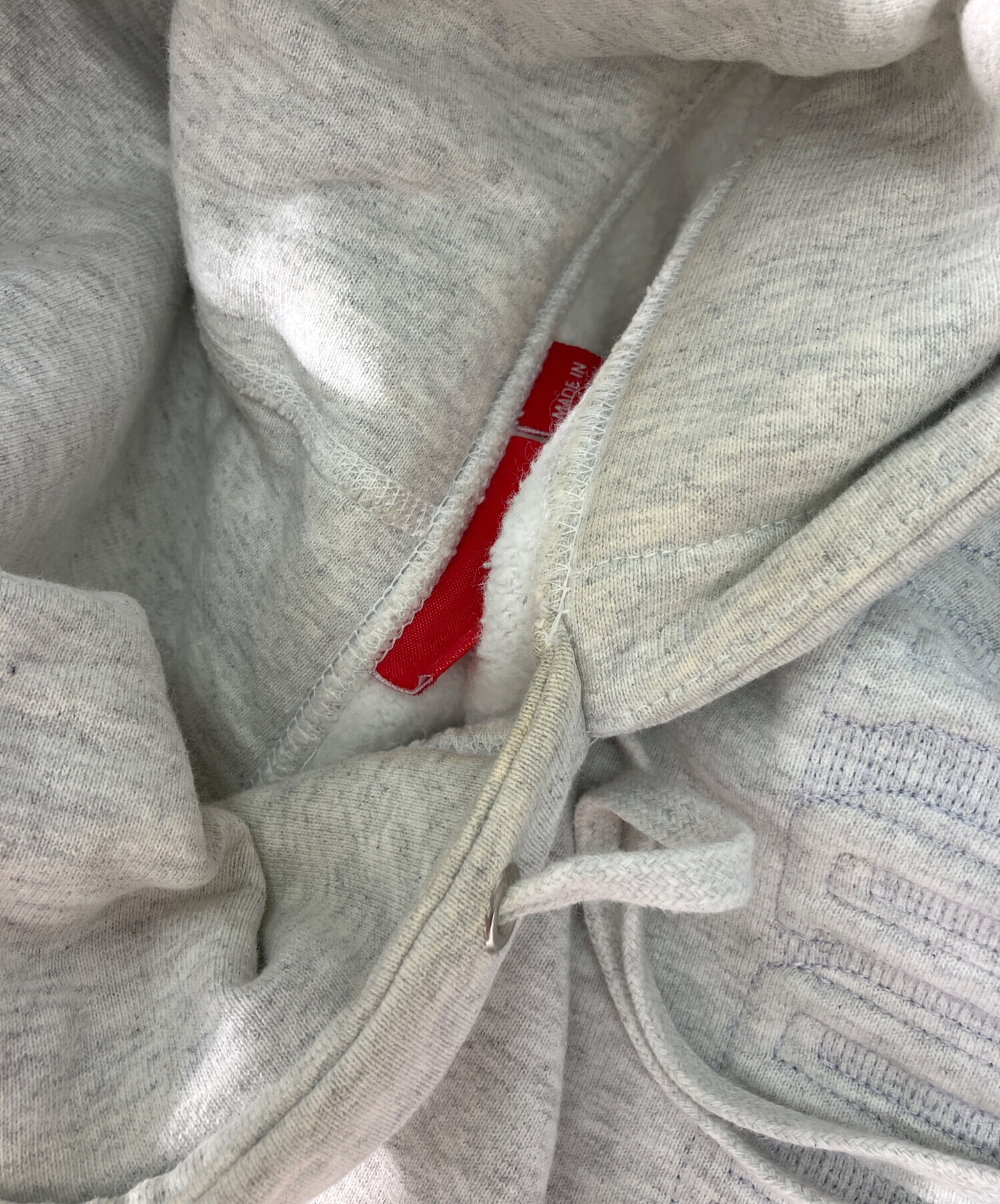 Supreme グレー プルオーバーパーカー　XL 中古・古着通販】SUPREME (シュプリーム) プルオーバーパーカー グレー