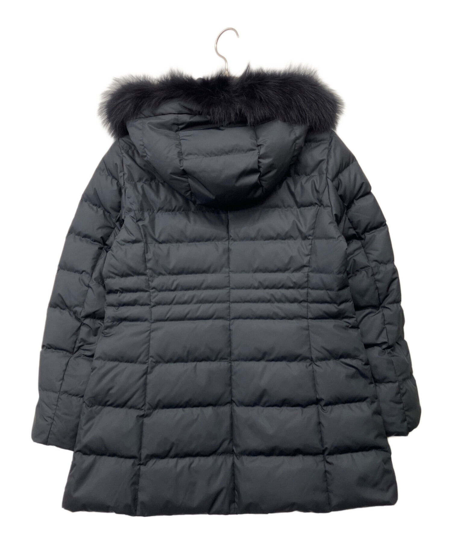 UNTITLED サイズ4 美品 中古・古着通販】UNTITLED (アンタイトル) ダウンコート ブラック