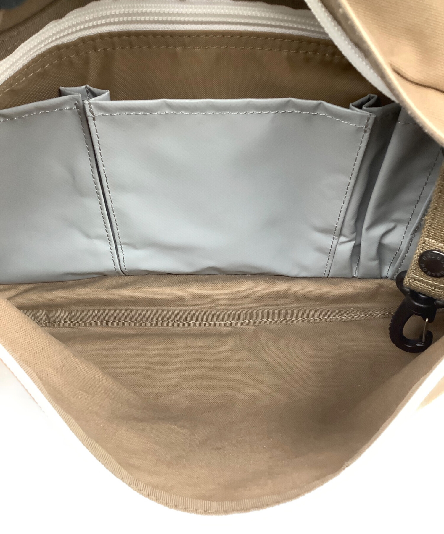 PORTER ポーター ショルダーバッグ - グレーベージュ 【古着】【中古】 中古・古着通販】PORTER (ポーター) ショルダーバッグ ベージュ