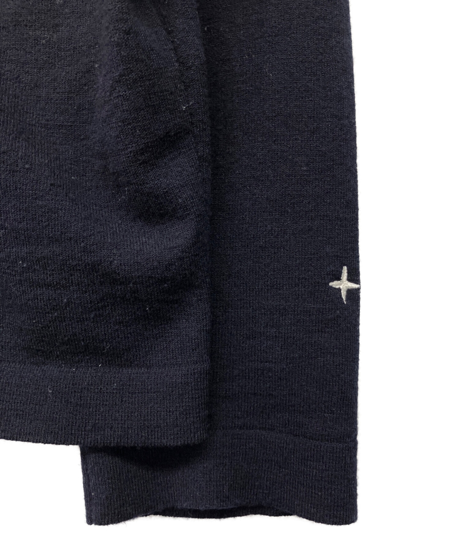 【ヨーロッパ買付品】縮絨ウール100% ニットプフ ネイビー 小 中古・古着通販】STONE ISLAND (ストーンアイランド) 薄手カーディガン