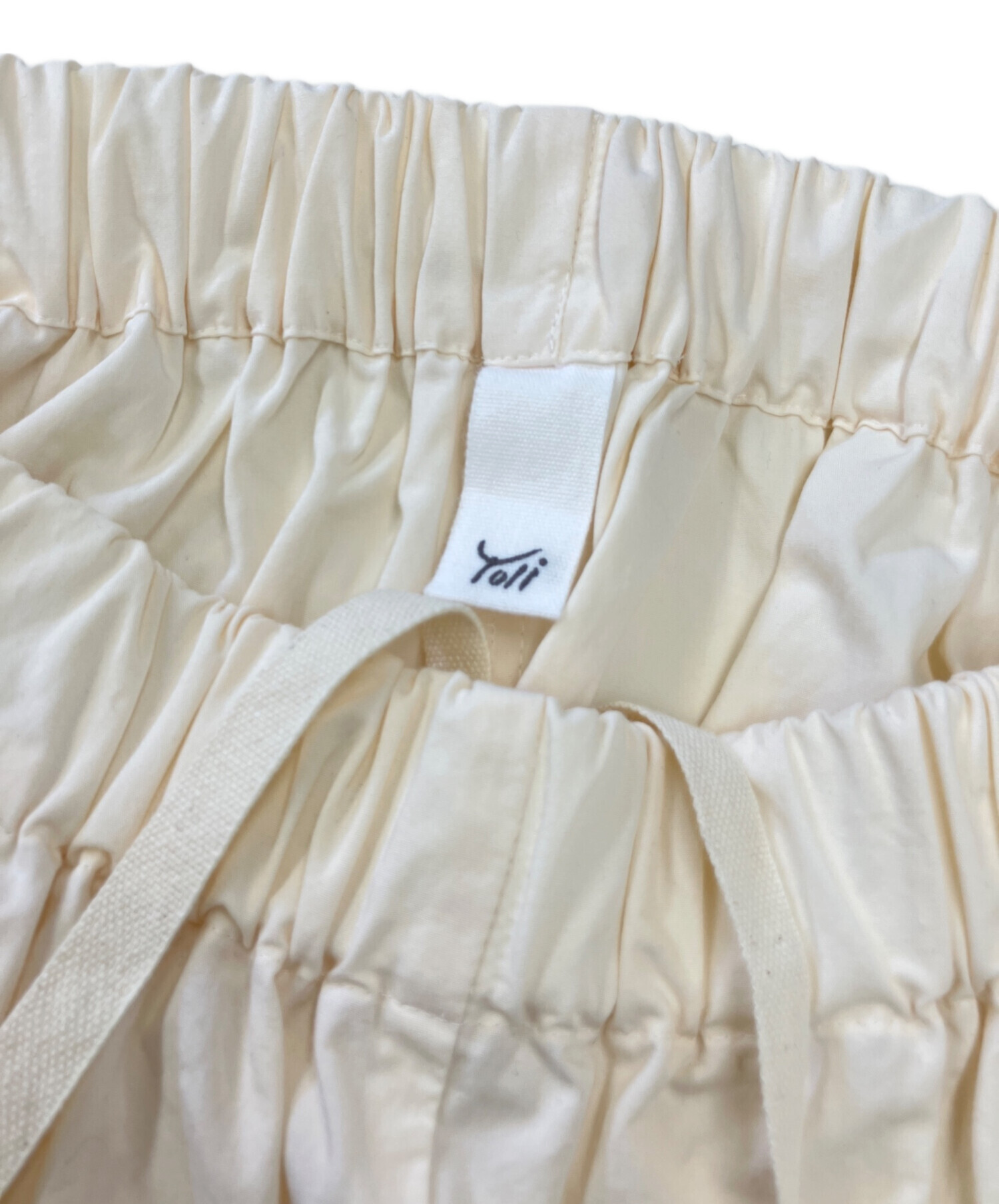 中古・古着通販】Yoli (ヨリ) コットンテーパードパンツ ベージュ