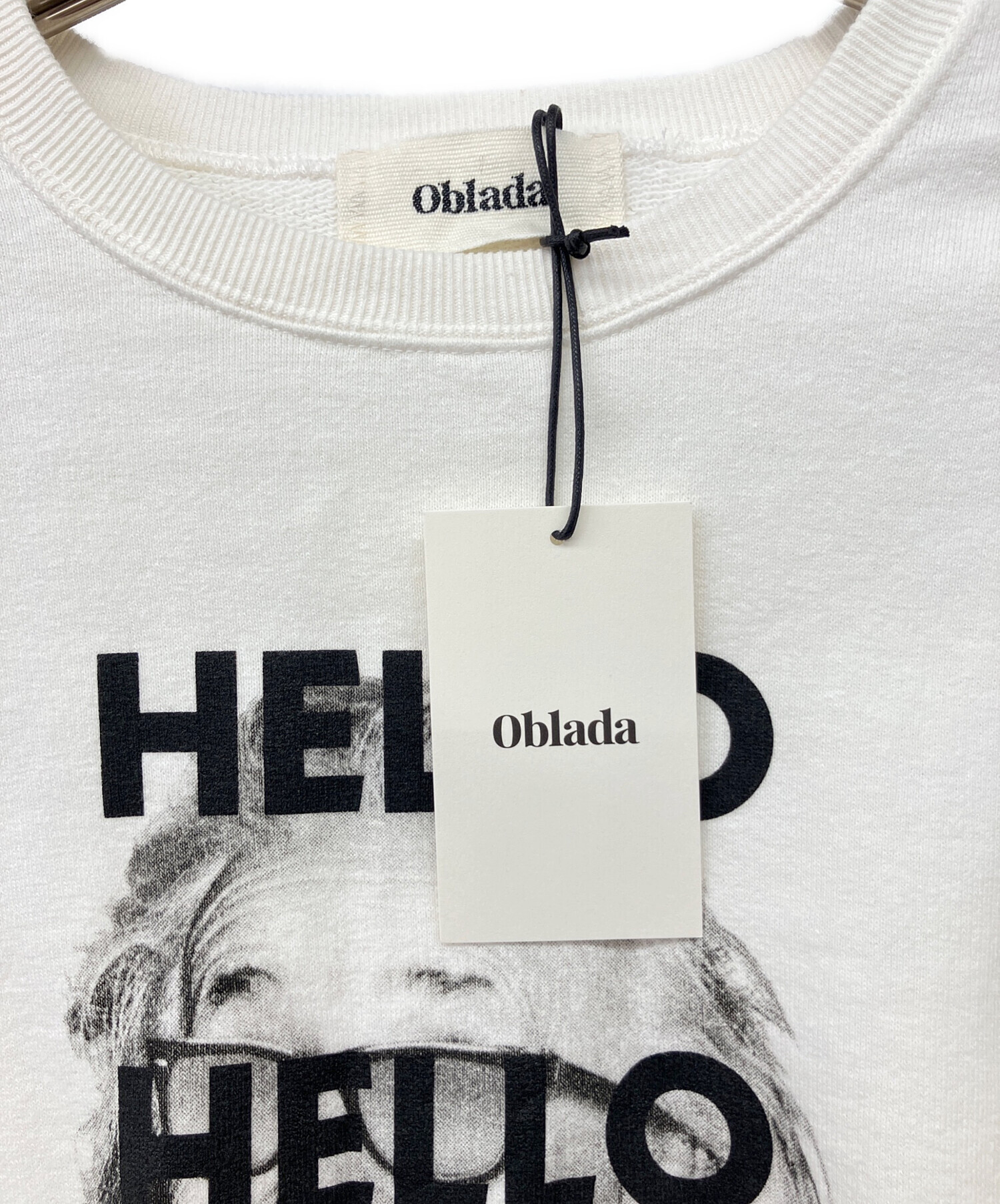 【美品】  oblada / オブラダ | レーシングプリント スウェット | XL | ホワイト | レディース 中古・古着通販】Oblada (オブラダ) スウェット ホワイト サイズ:FREE