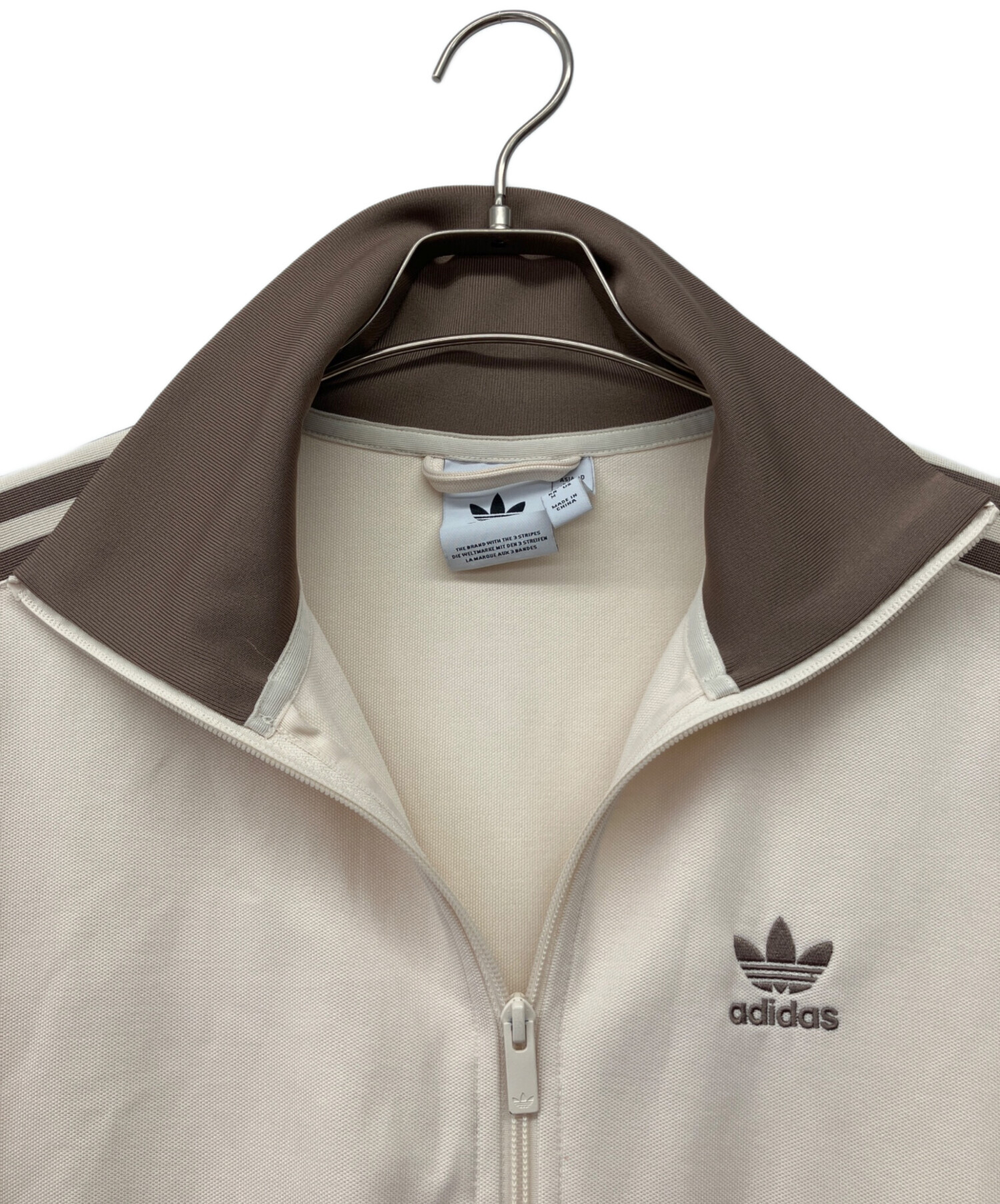 ひろ様ご購入分　　アディダス クラシック トラック ベージュ×モカブラウン 中古・古着通販】adidas (アディダス) クラシックトラックトップ モカ