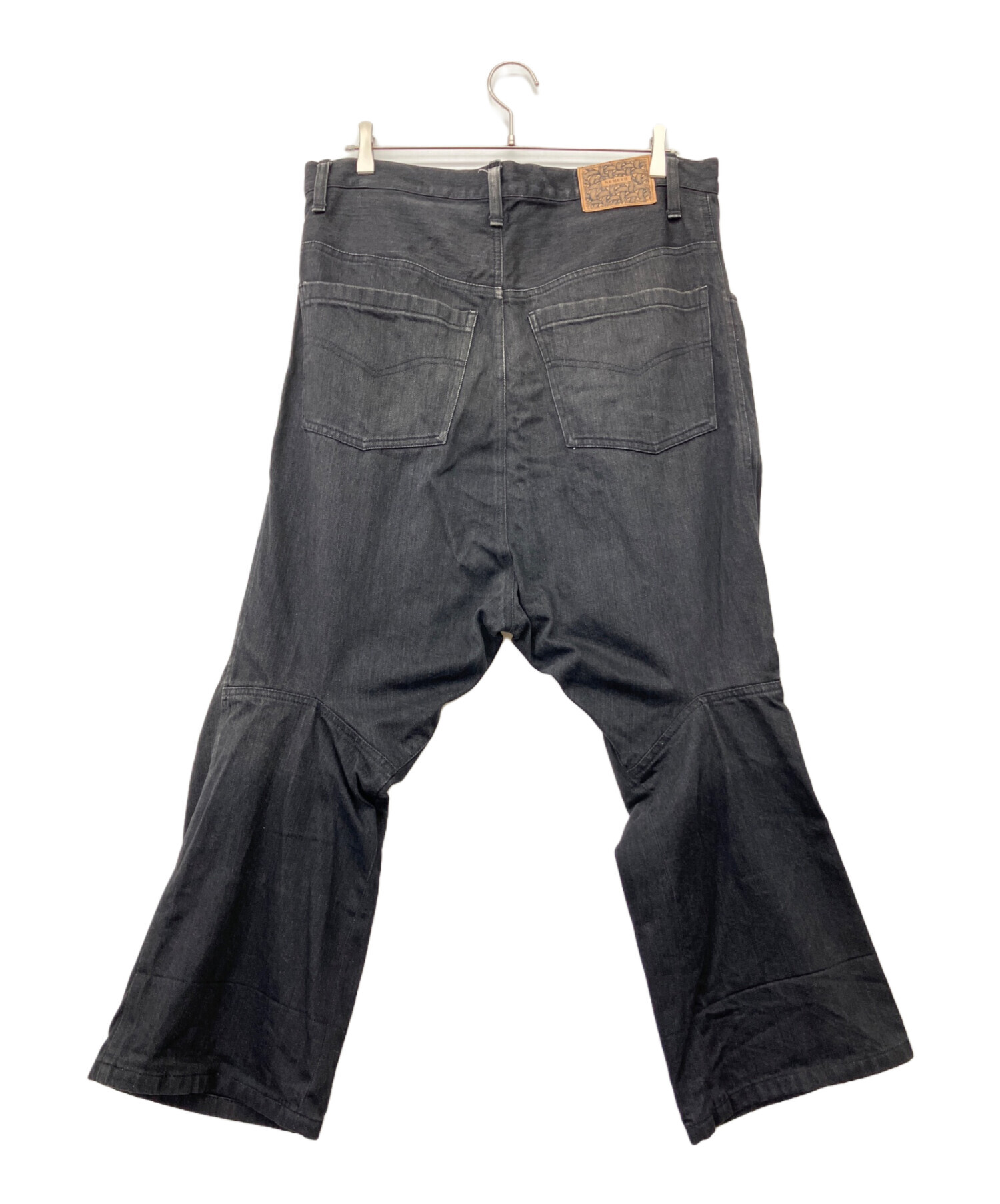 中古・古着通販】NEMETH (ネメス) 立体裁断デニムパンツ ブラック