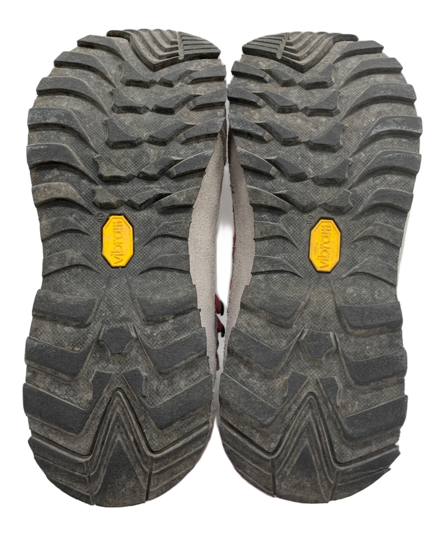 mont-bell トレッキングシューズ　中古 中古・古着通販】mont-bell (モンベル) トレッキングシューズ グレー