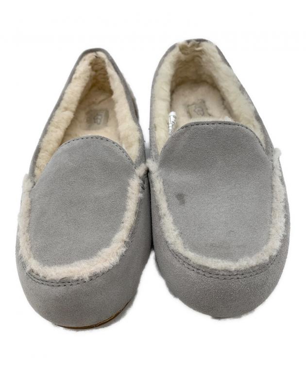 新品未使用 UGG ライトグレー モカシン サイズ6 中古・古着通販】UGG (アグ) モカシンシューズ ライトグレー サイズ