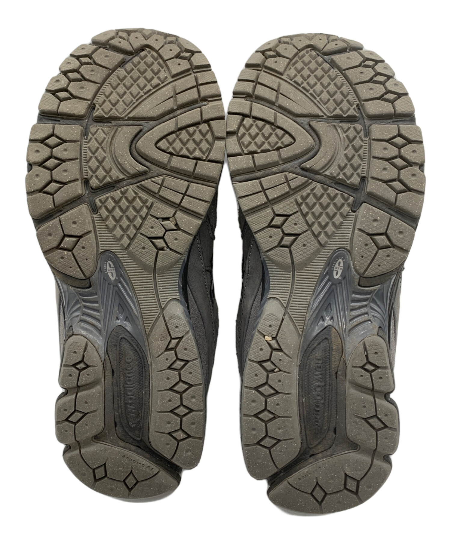 希少 New Balance ニューバランス M2002REH 26 US8 New Balance M2002REH DARK GRAY（ニューバランス M2002REH