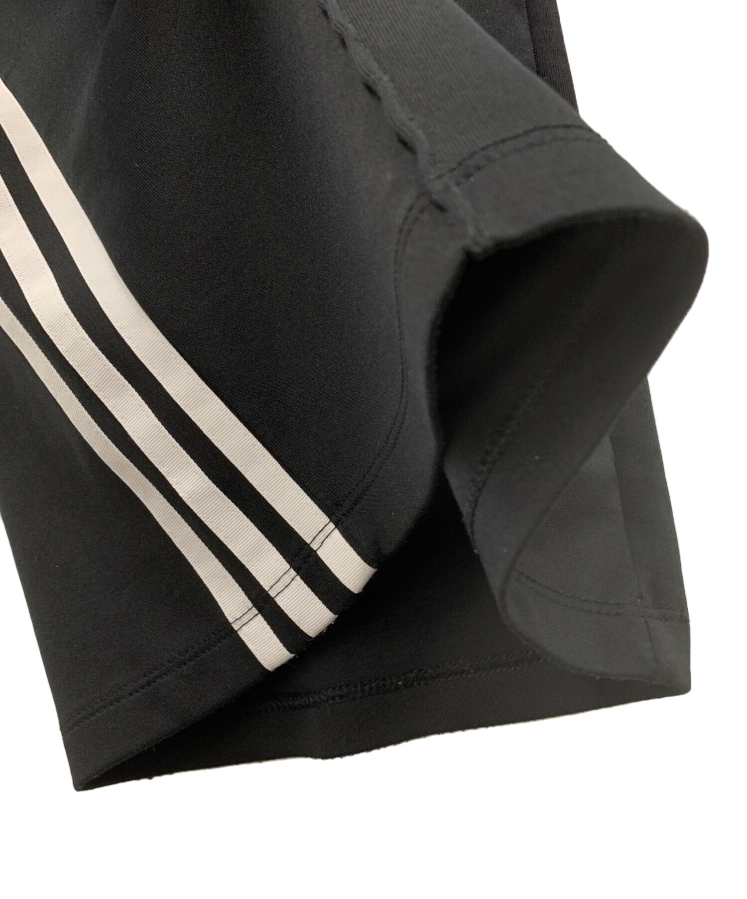 中古・古着通販】adidas (アディダス) ワイドトラックパンツ ブラック