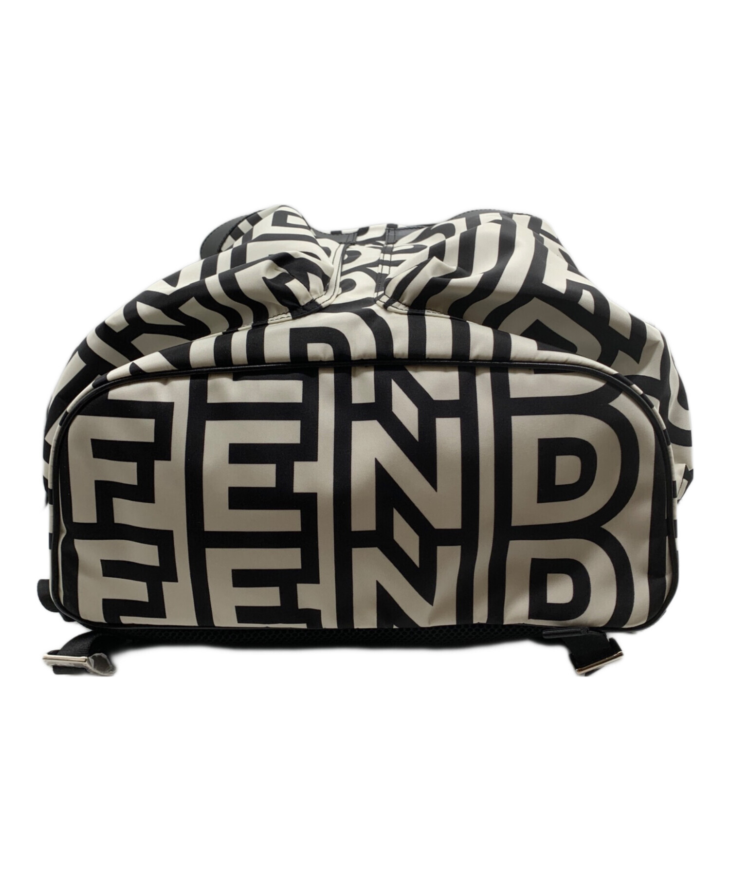 中古・古着通販】FENDI (フェンディ) MARC JACOBS (マーク