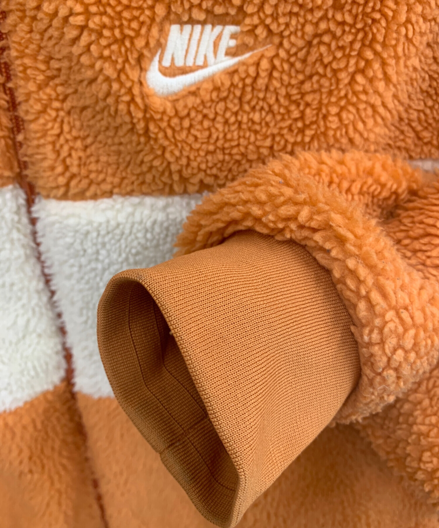 中古・古着通販】NIKE (ナイキ) リバーシブルボアジャケット オレンジ