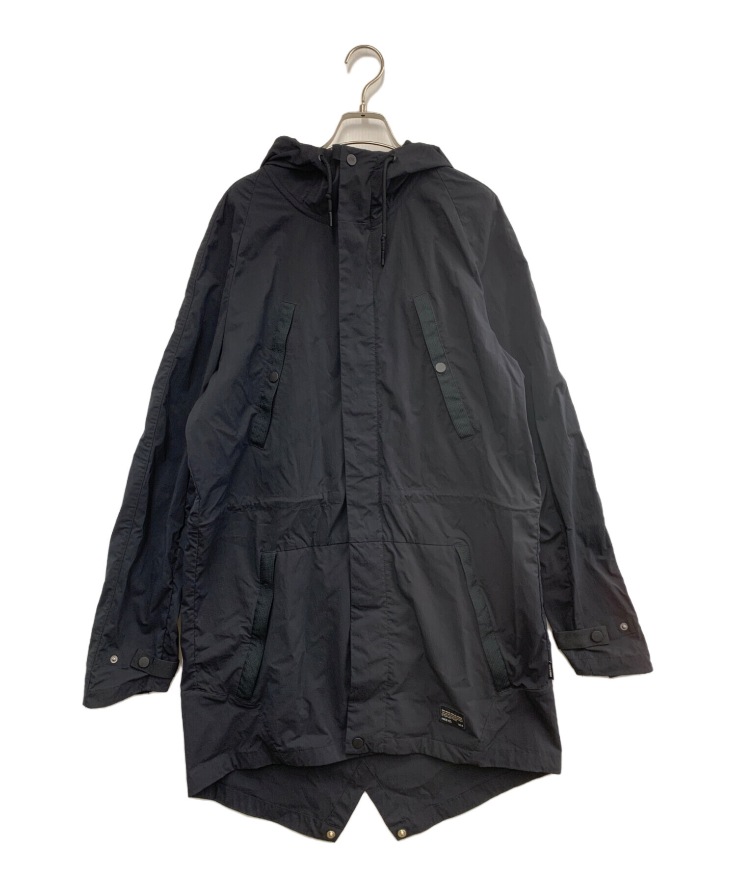 中古・古着通販】NIKE (ナイキ) ナイロンジャケット ブラック サイズ 