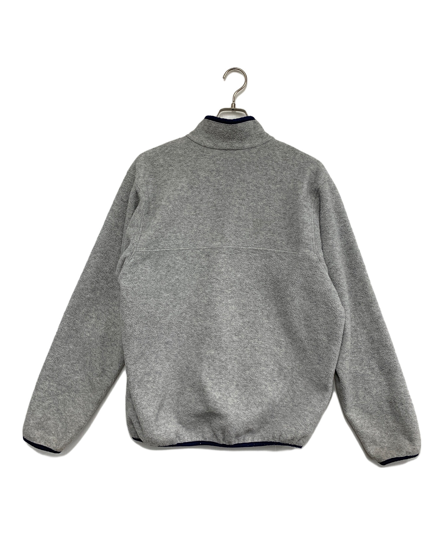 中古・古着通販】Patagonia (パタゴニア) シンチラスナップT グレー