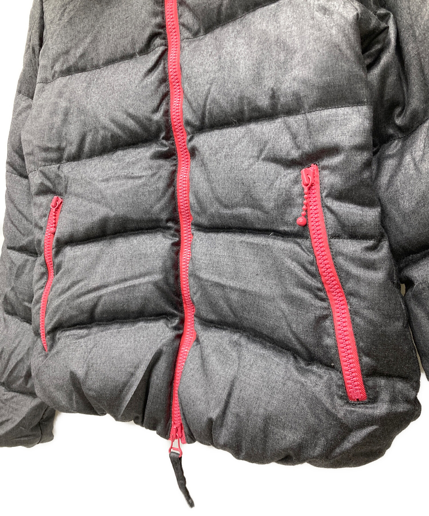 中古・古着通販】DUVETICA (デュベティカ) ダウンジャケット グレー