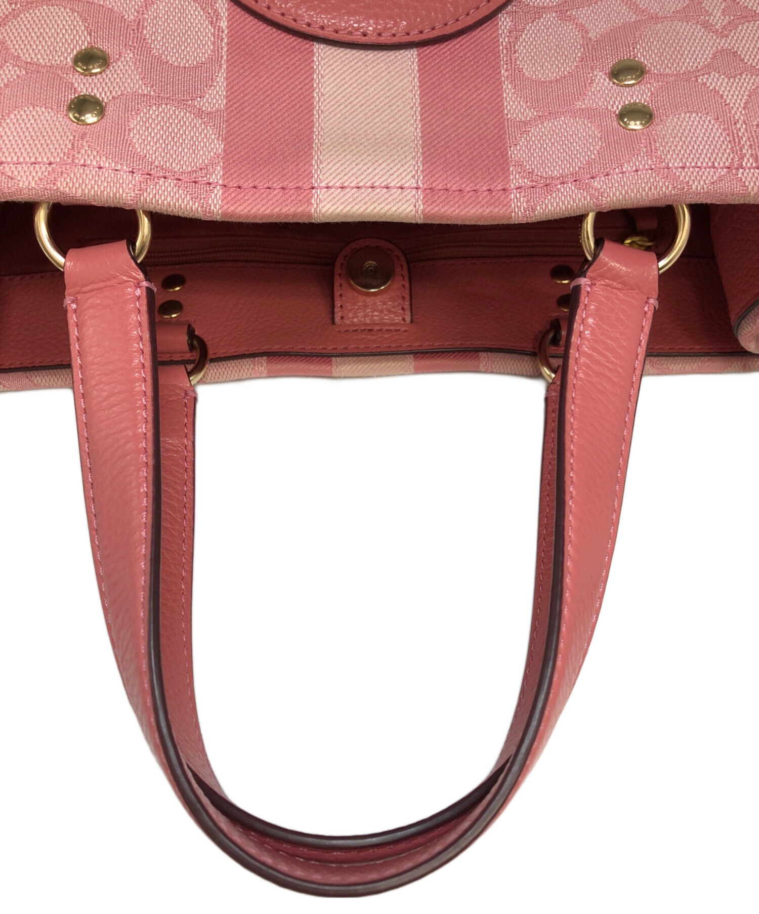 COACH ピンク ベージュ バッグ　未使用　タグ付き コーチ COACH コーチ レザーバッグ COACH アウトレット