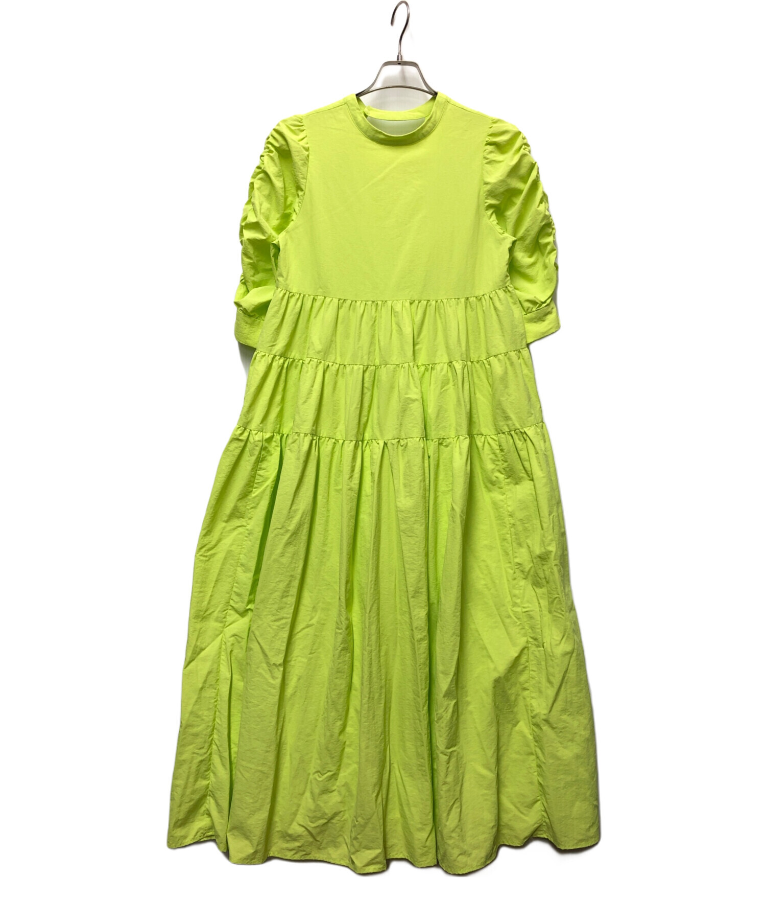 AMERI MEDI COLOR TIERED VOLUME DRESS